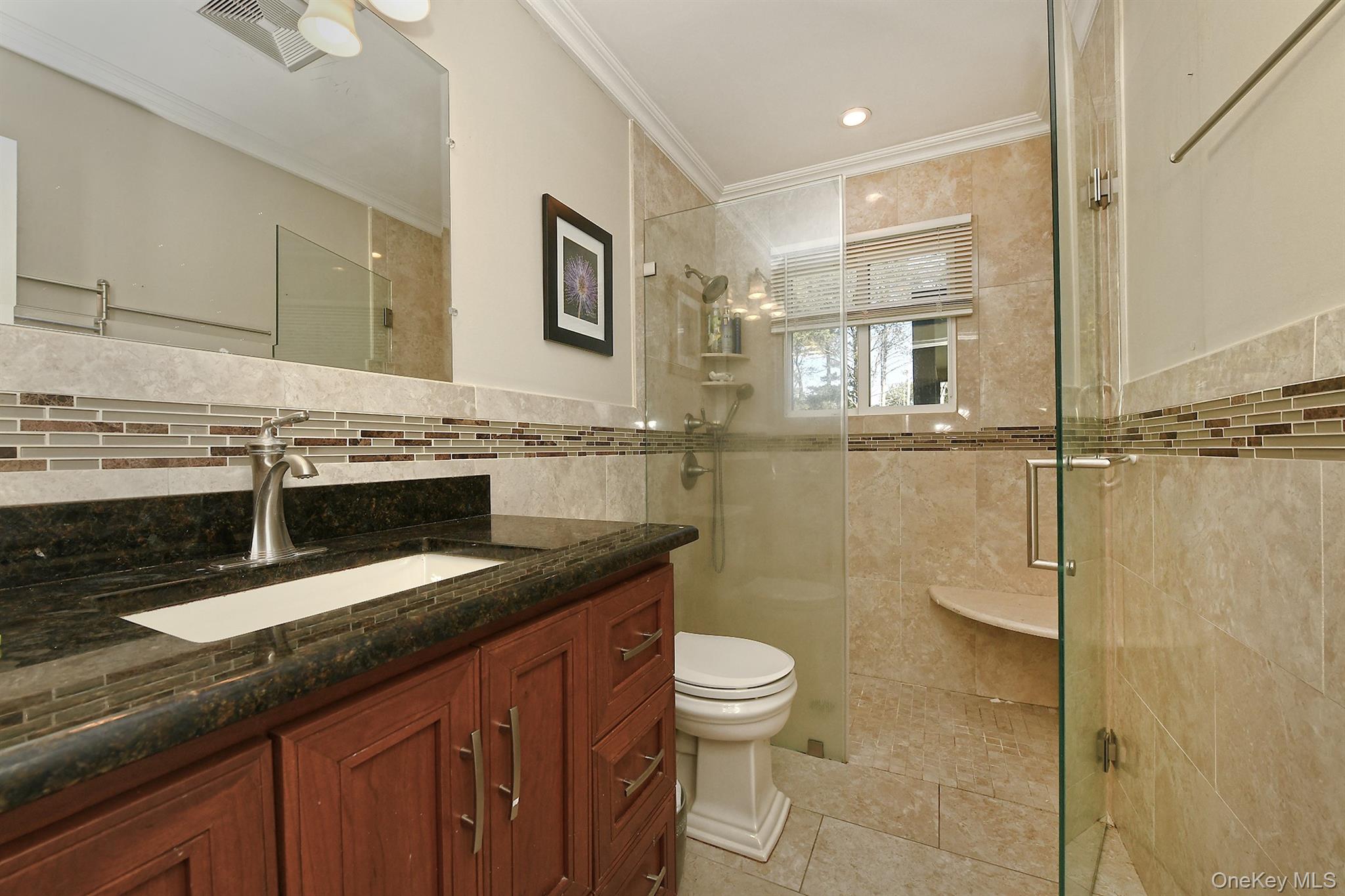 #8 photo, 221 Burr Road, East Northport , NY 11731