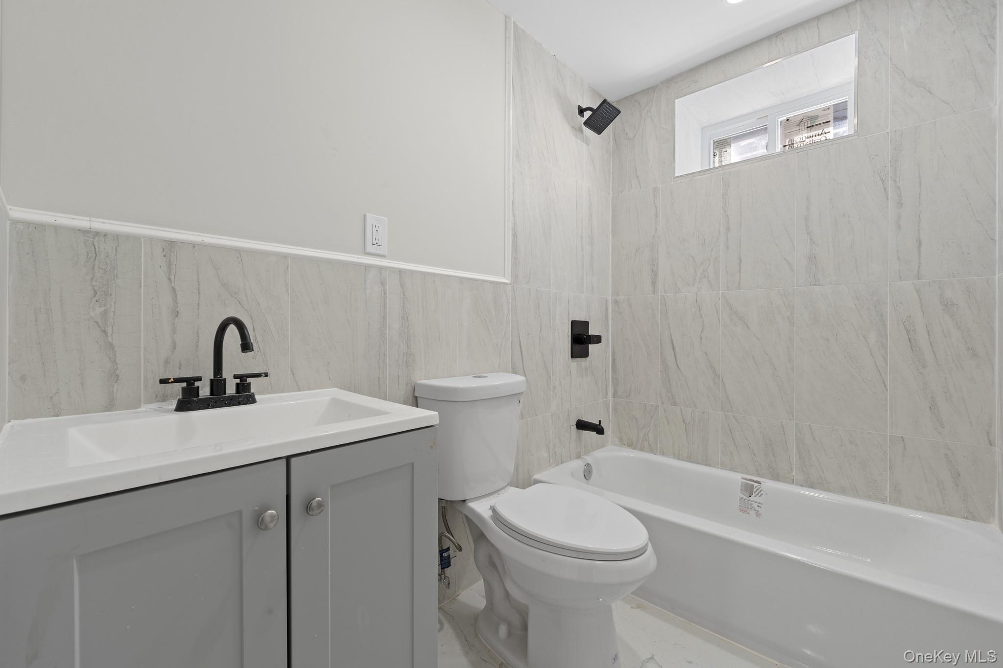 #19 photo, 13323 146th Street, クイーンズ区 South Ozone Park , NY 11436