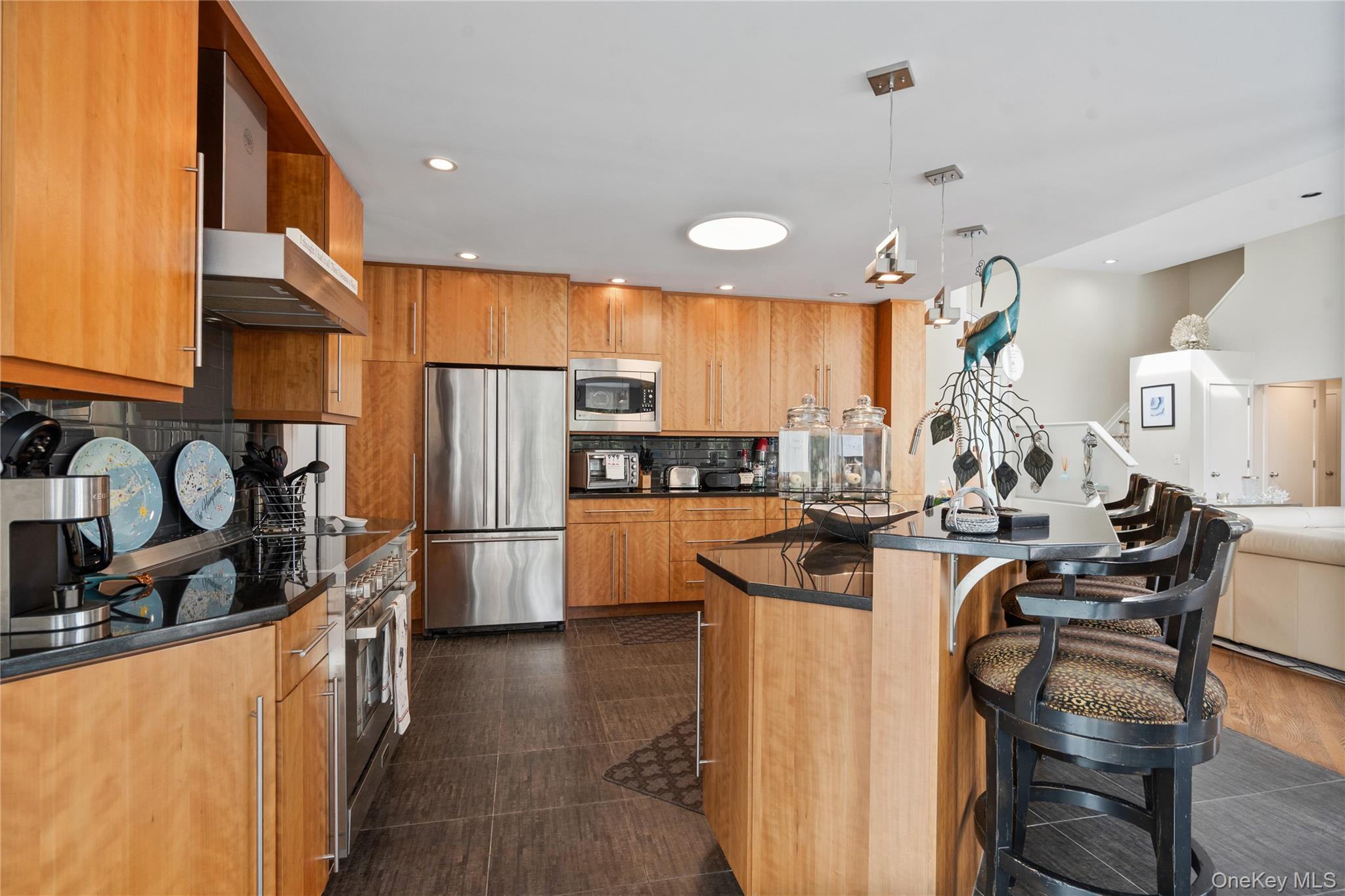 #9 photo, 9 Peacock Path, サフォーク郡 East Quogue , NY 11942