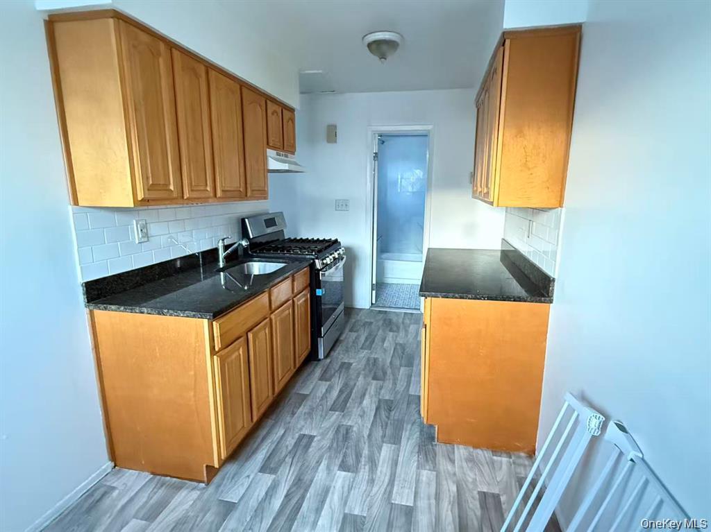 #6 photo, 94-15 97th Street, Jamaica , NY 11416