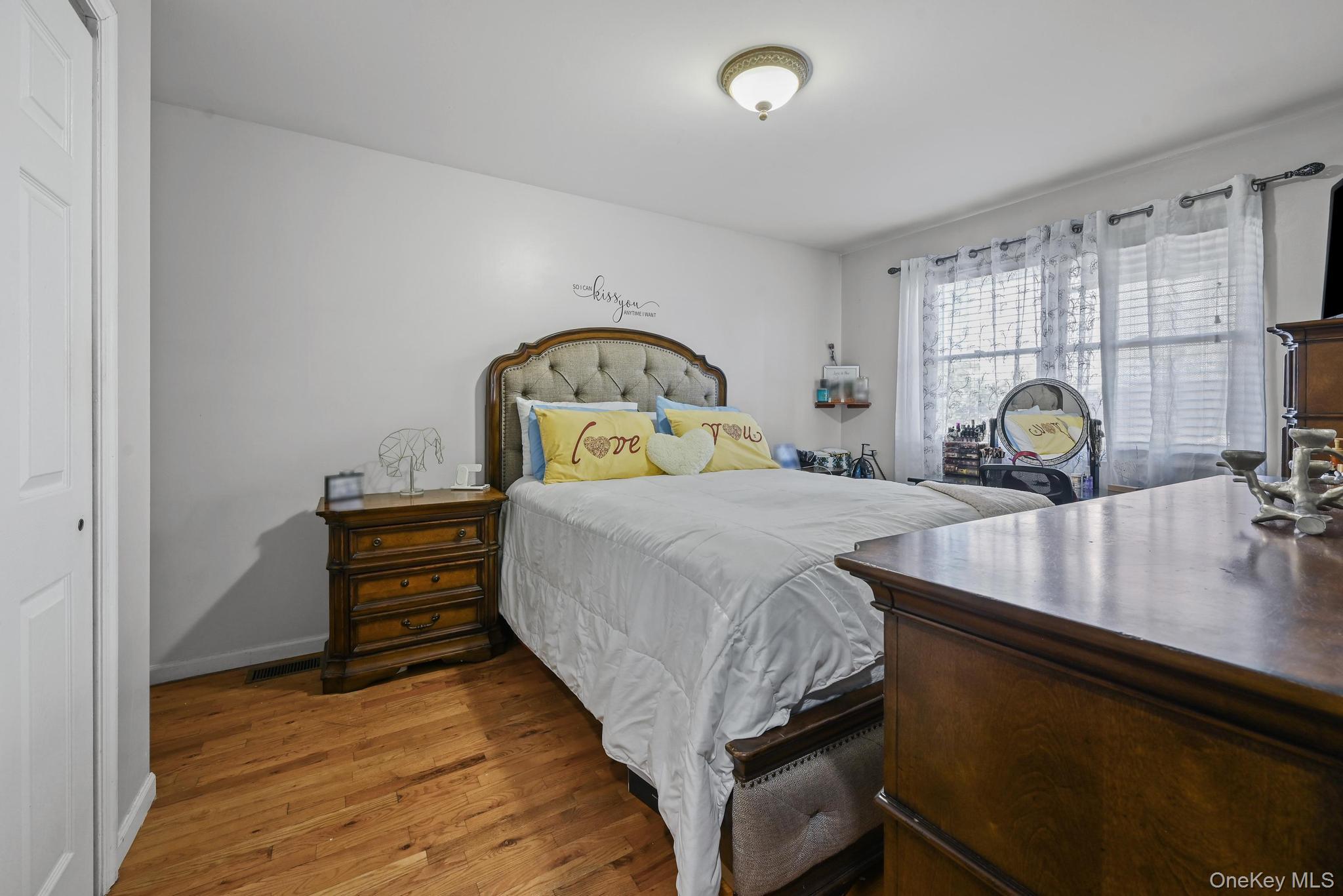 #8 photo, 7717 156th Avenue, クイーンズ区 Howard Beach , NY 11414