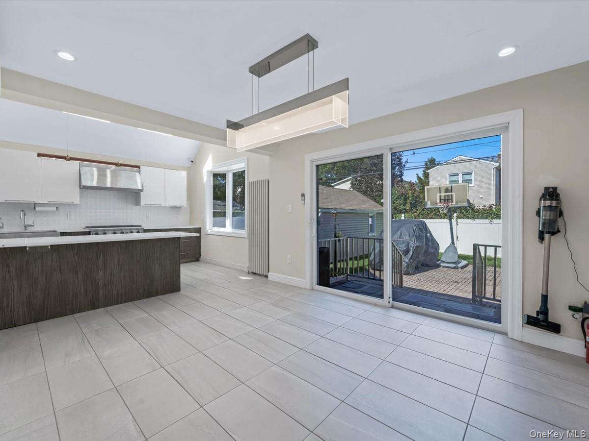 #4 photo, 16337 20th Avenue, Whitestone , NY 11357