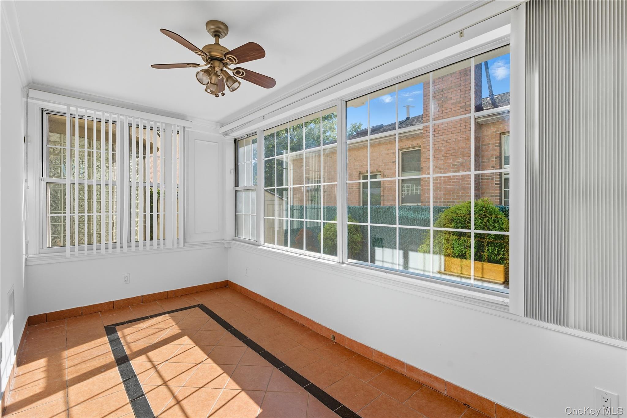 #12 photo, 255-10 Iowa Road, Little Neck , NY 11362