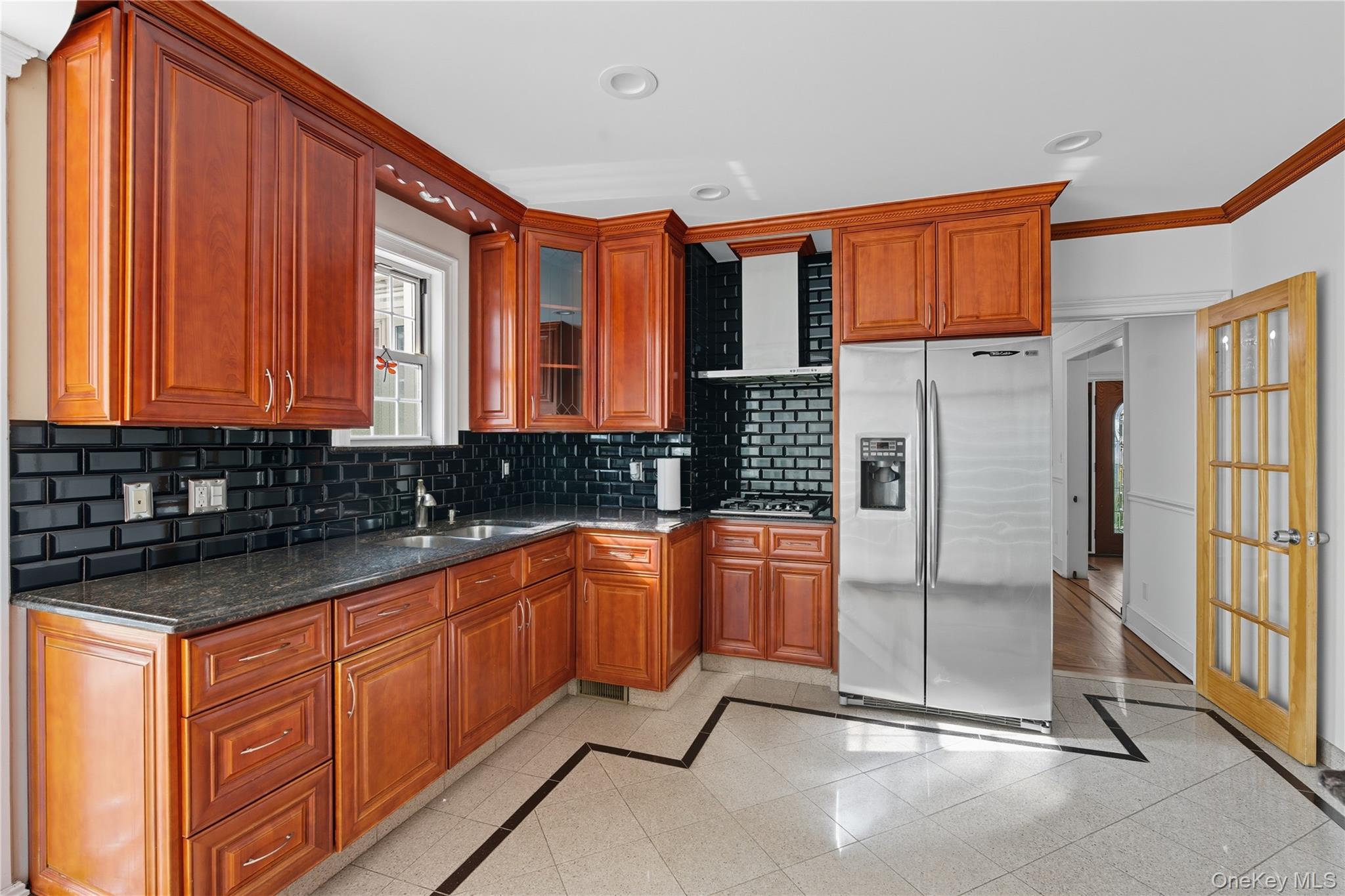 #13 photo, 255-10 Iowa Road, Little Neck , NY 11362