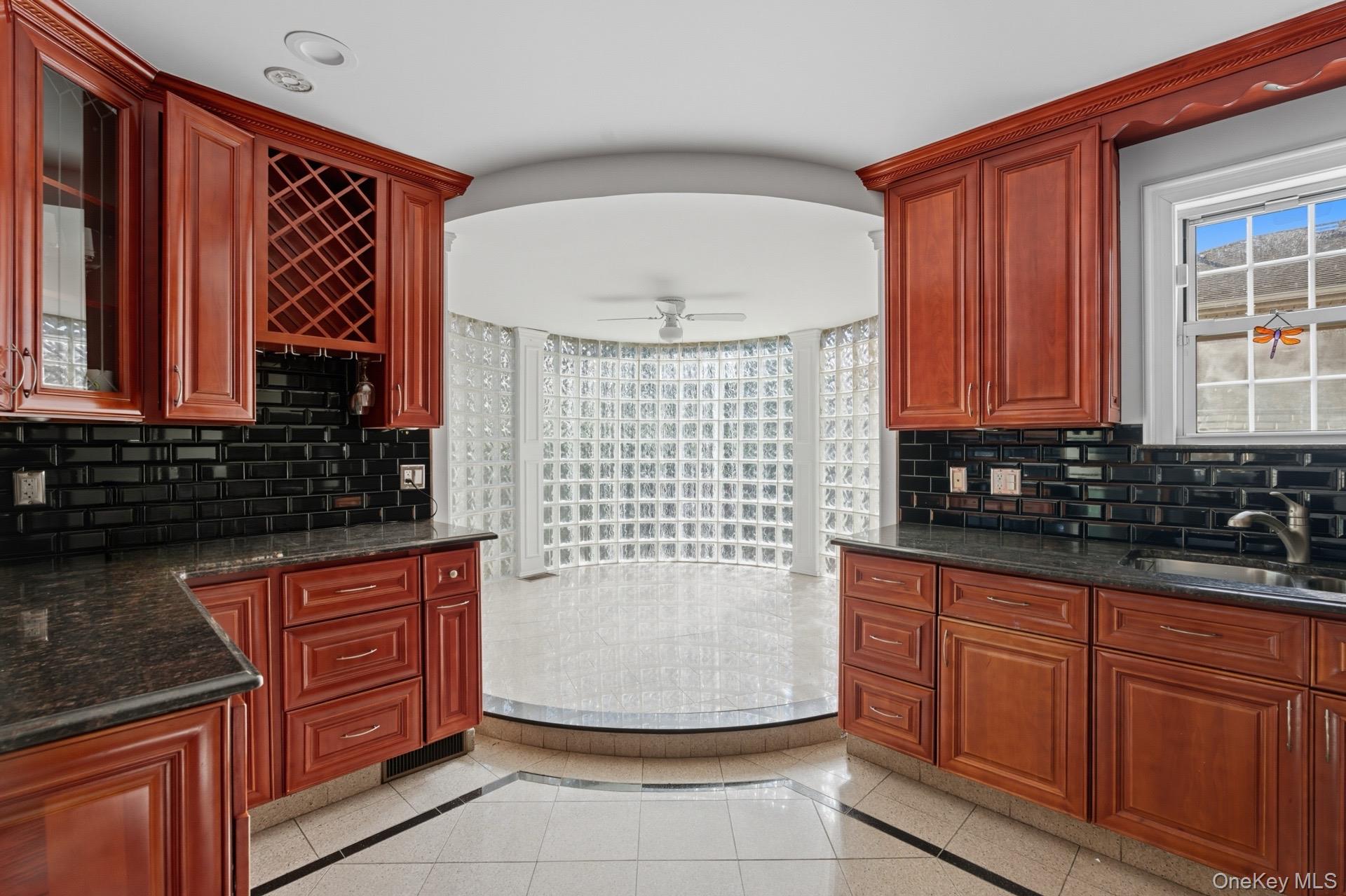 #15 photo, 255-10 Iowa Road, Little Neck , NY 11362