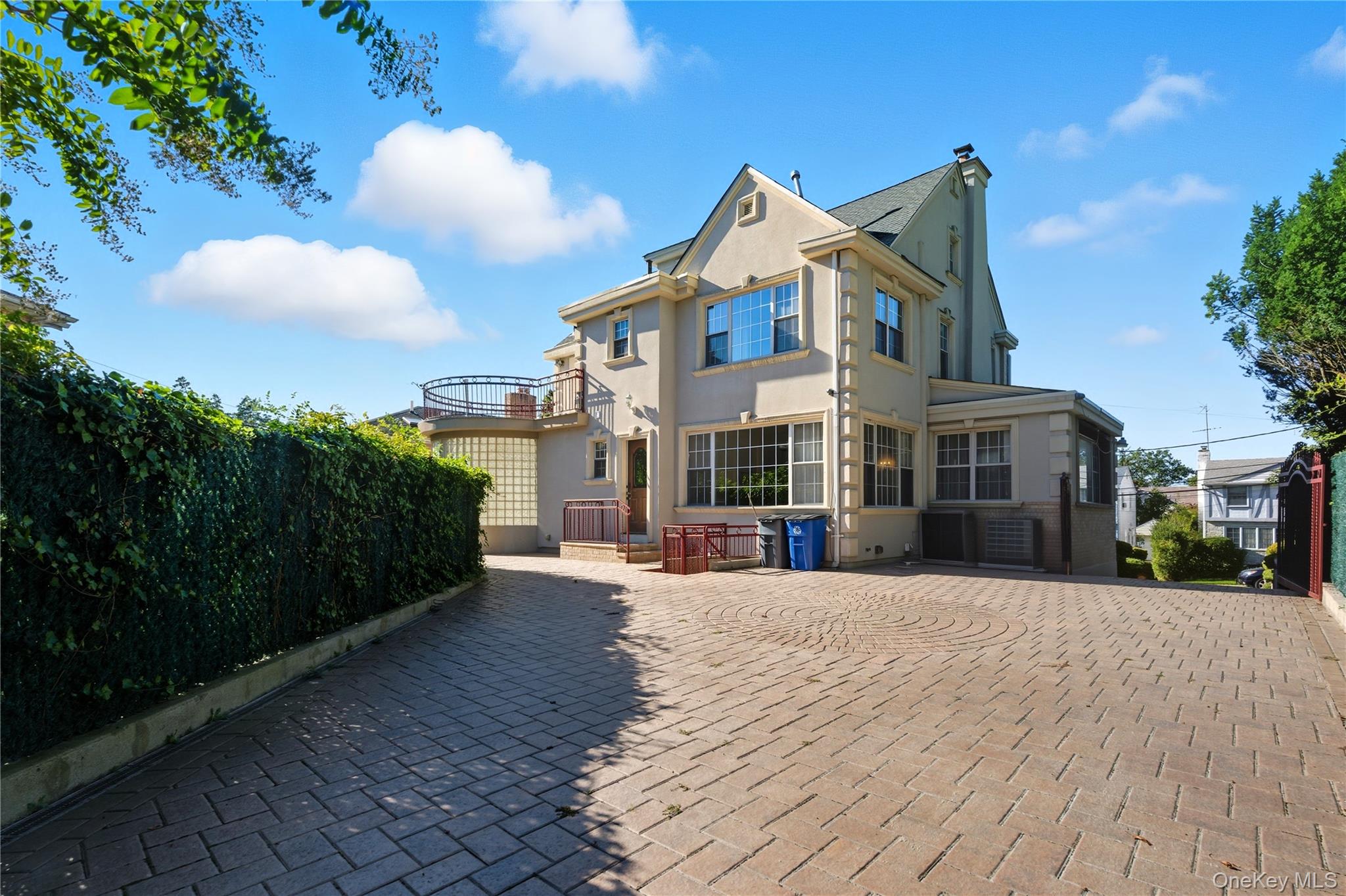 #3 photo, 255-10 Iowa Road, Little Neck , NY 11362