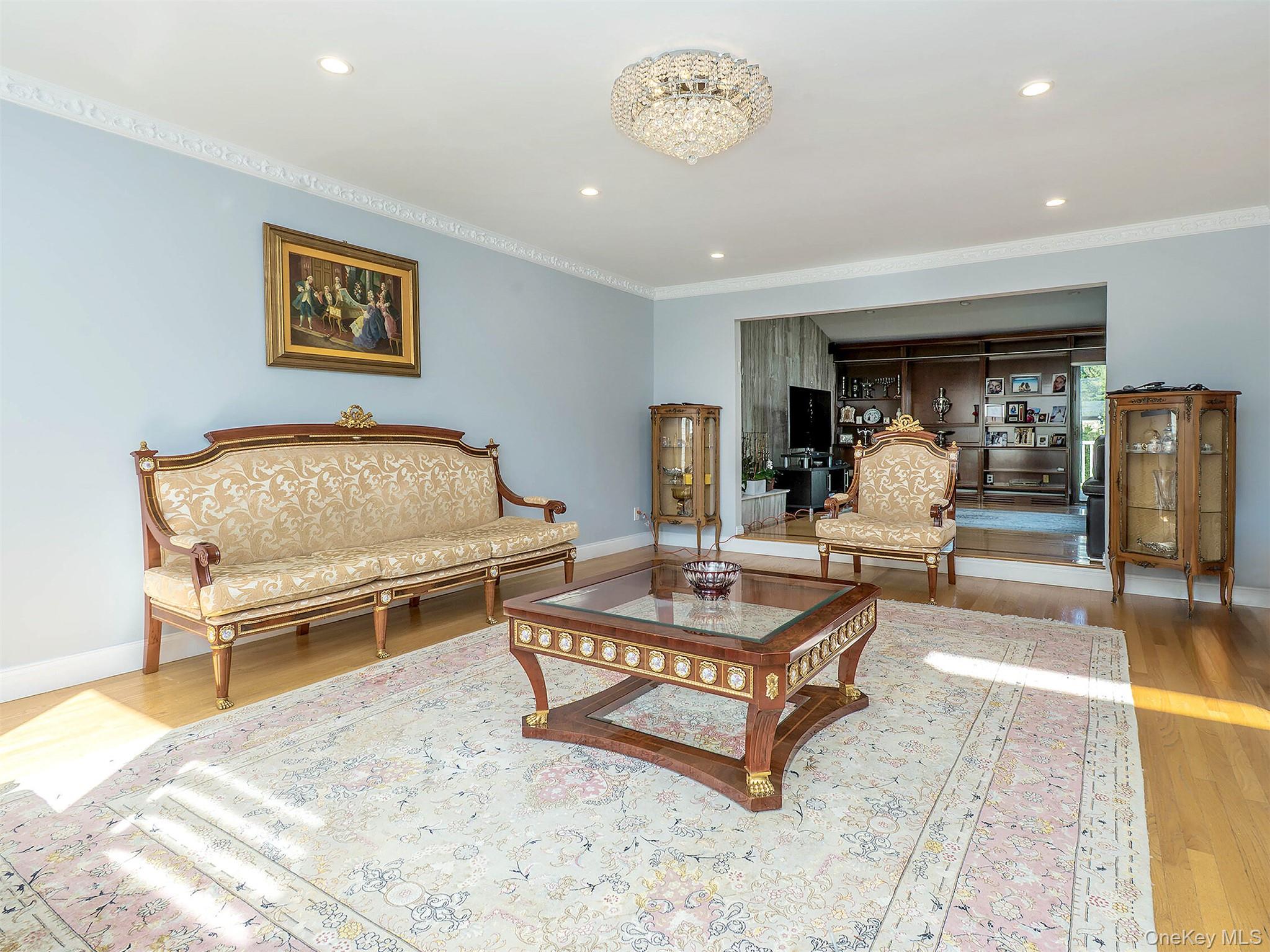 #11 photo, 32 Carriage Road, ナッソー郡 Great Neck , NY 11024