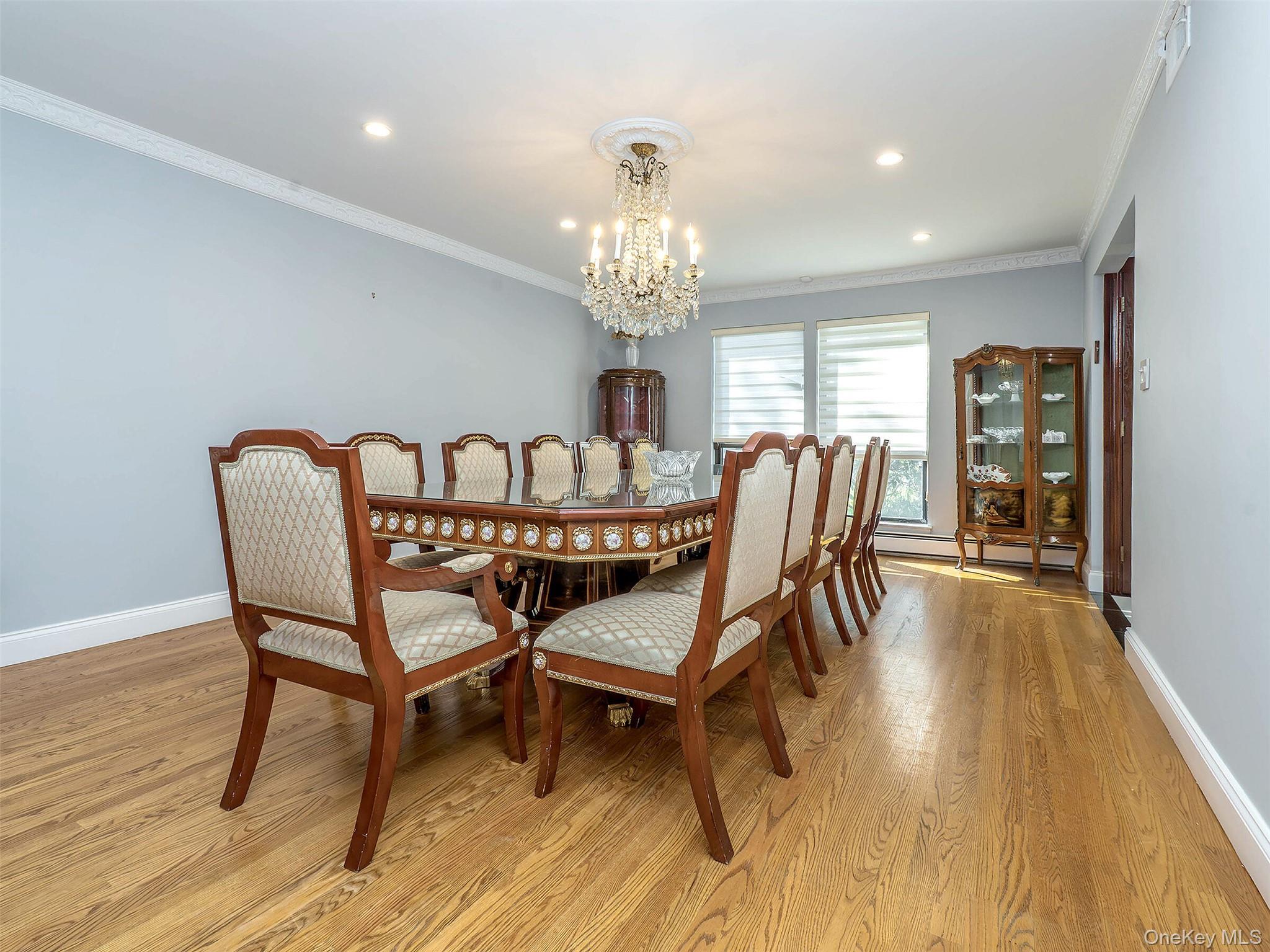 #5 photo, 32 Carriage Road, ナッソー郡 Great Neck , NY 11024