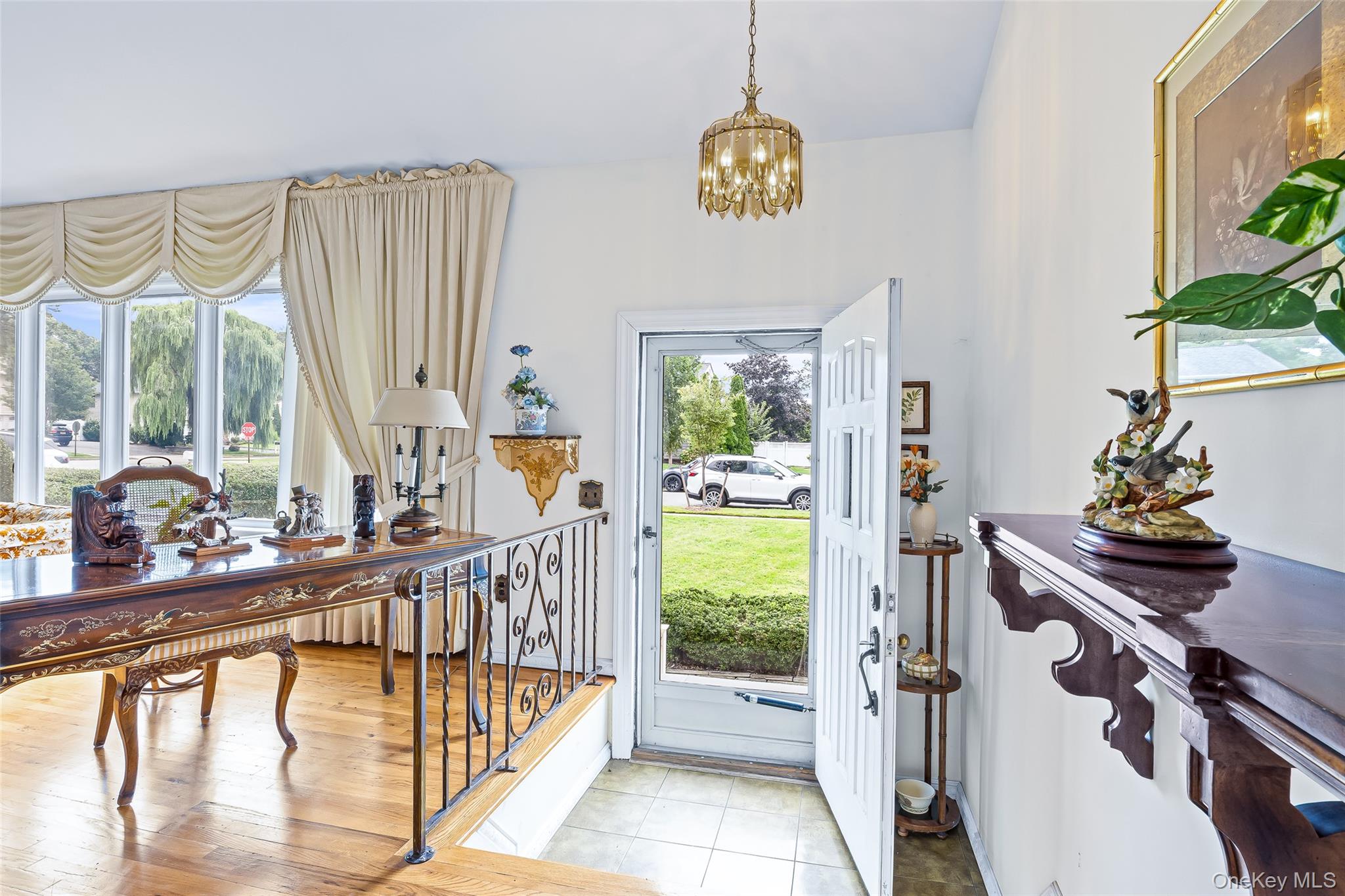 #9 photo, 3 Louis Place, Nesconset , NY 11767