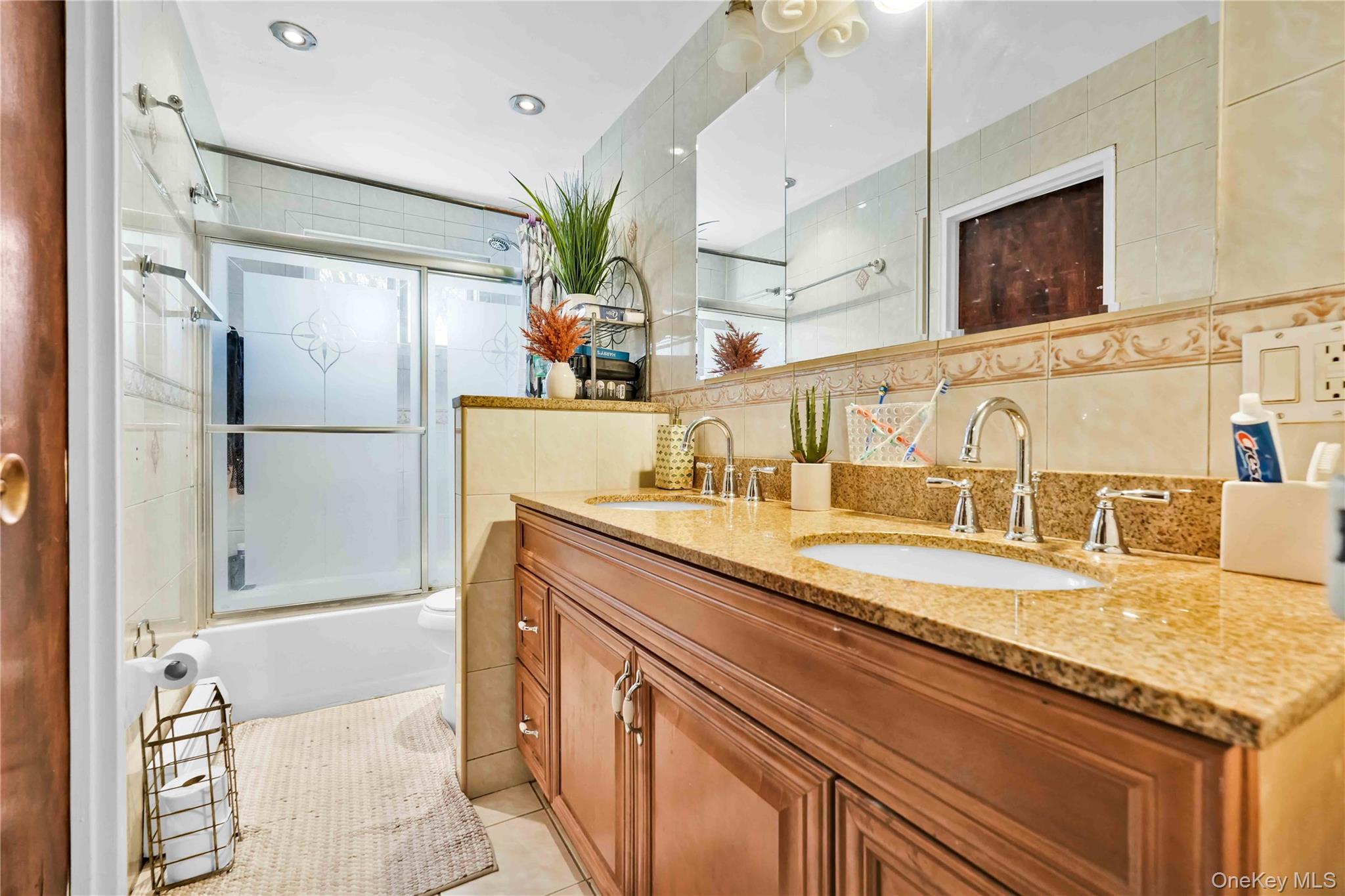 #14 photo, 165-02 119 Avenue, クイーンズ区 Jamaica , NY 11434