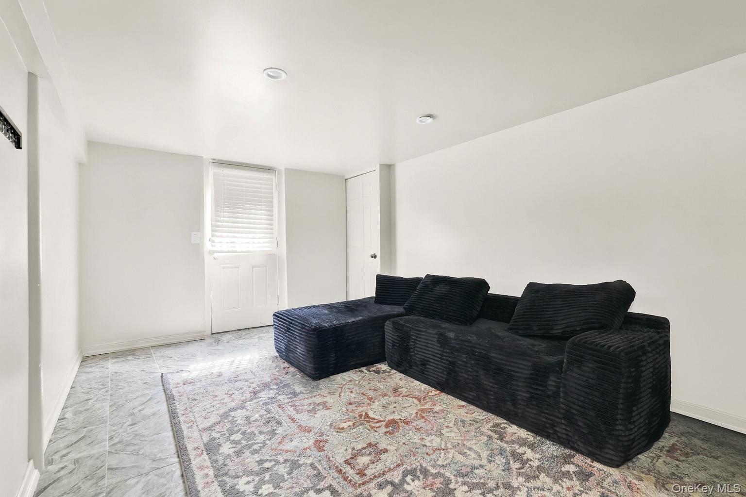 #6 photo, 165-02 119 Avenue, クイーンズ区 Jamaica , NY 11434