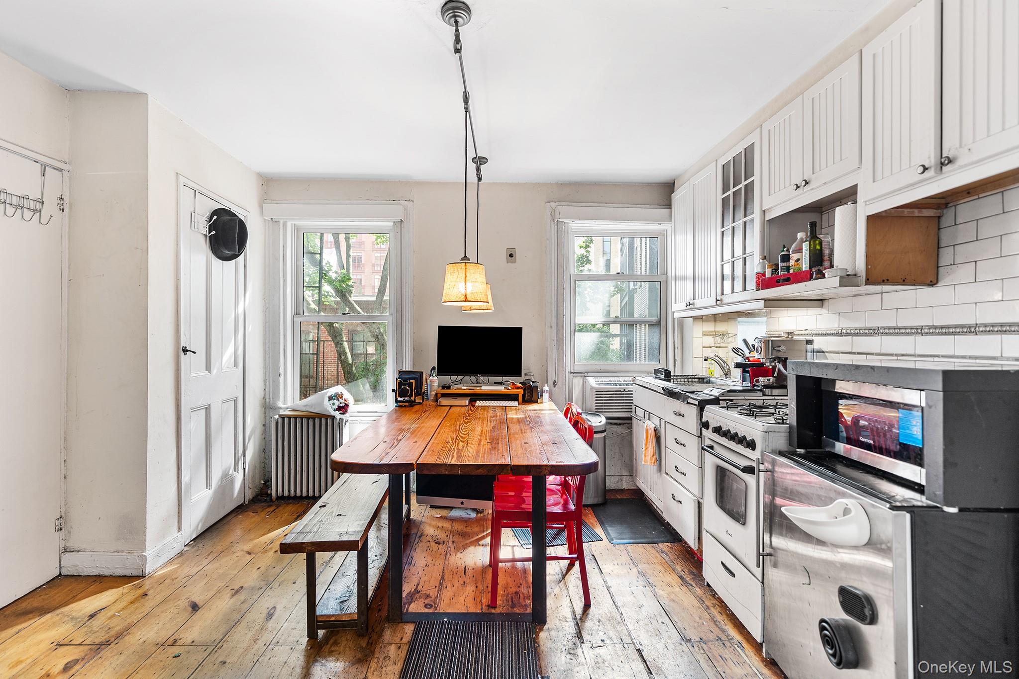 #1 photo, 340 W 11th Street, New York (Manhattan) , NY 10014