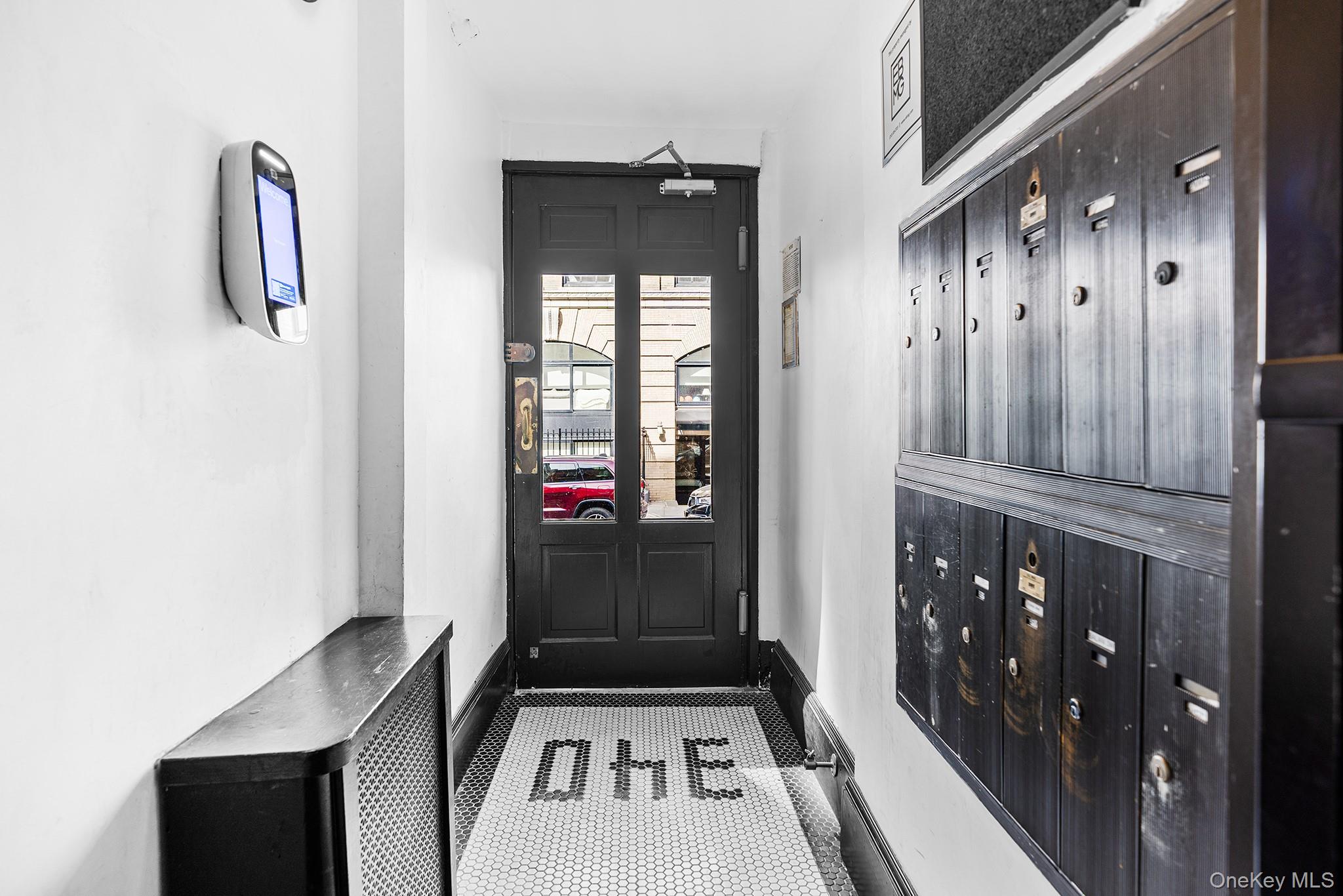 #15 photo, 340 W 11th Street, New York (Manhattan) , NY 10014