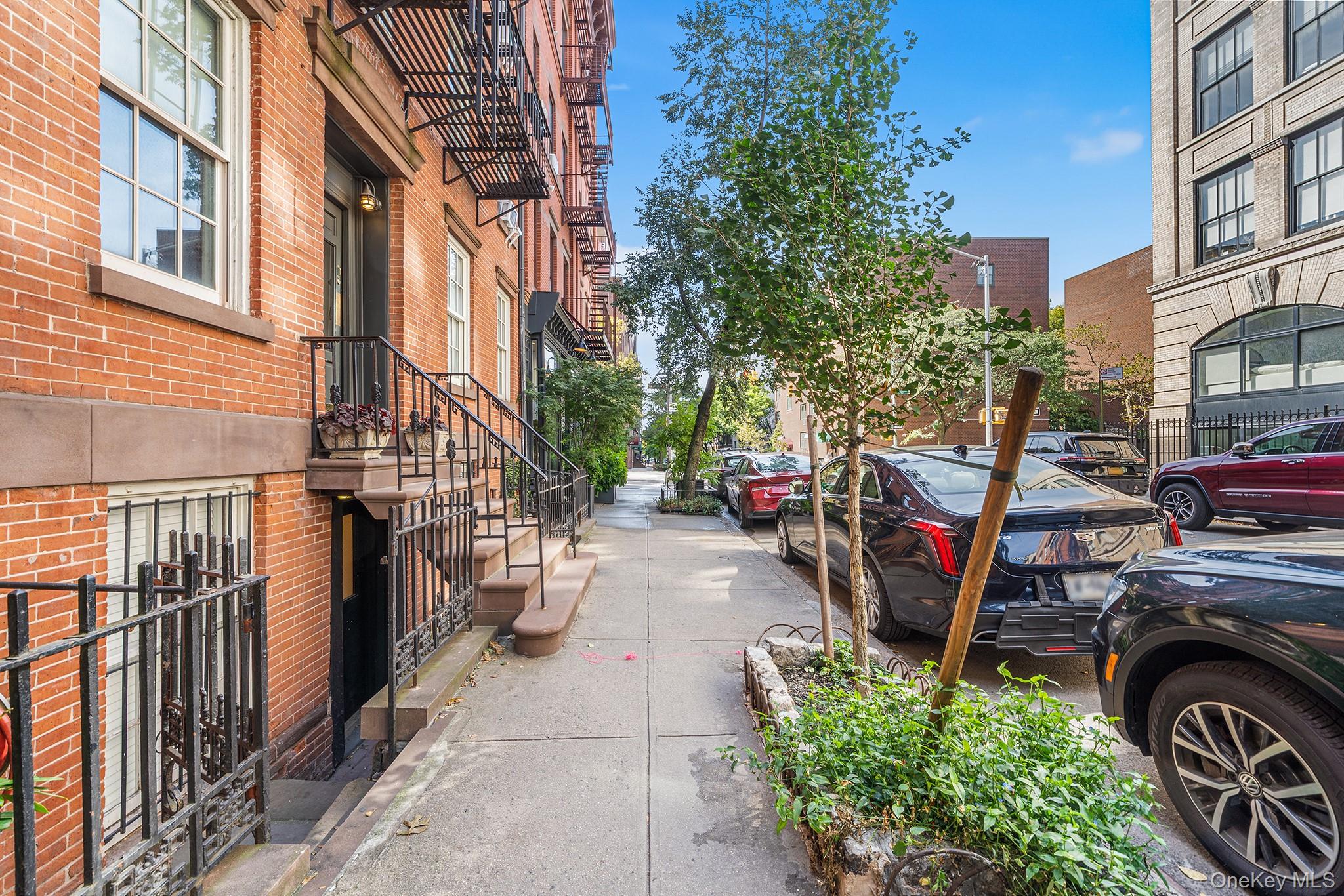 #17 photo, 340 W 11th Street, New York (Manhattan) , NY 10014