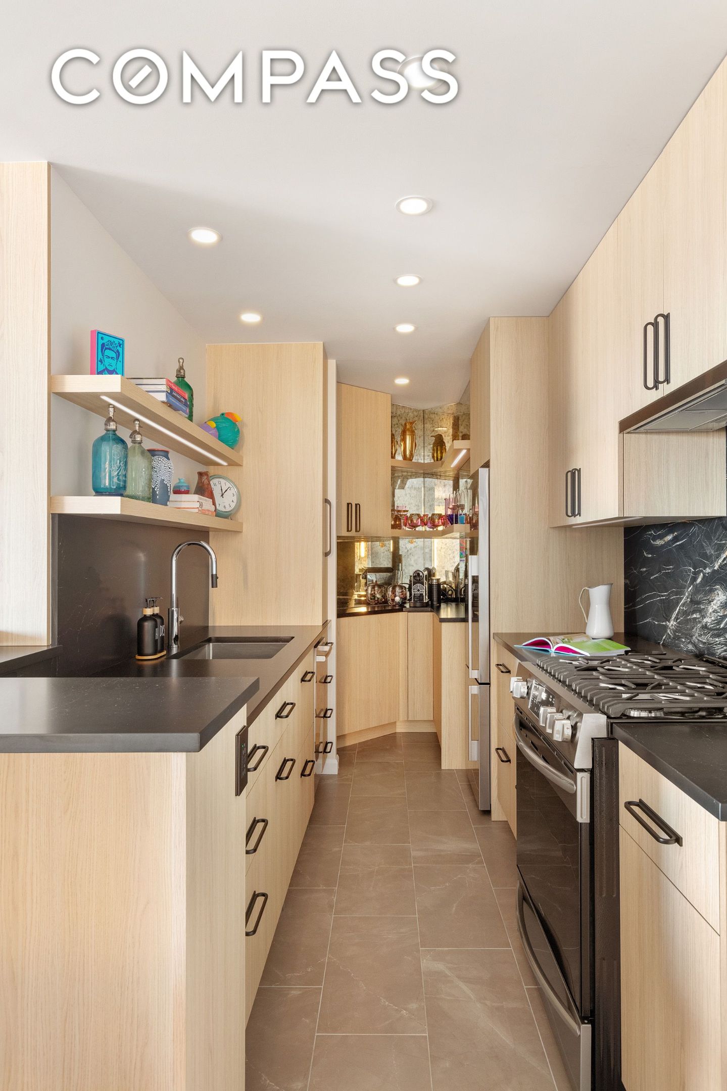 #5 photo, 225 W 83rd Street, Upper West Side , NY 10024