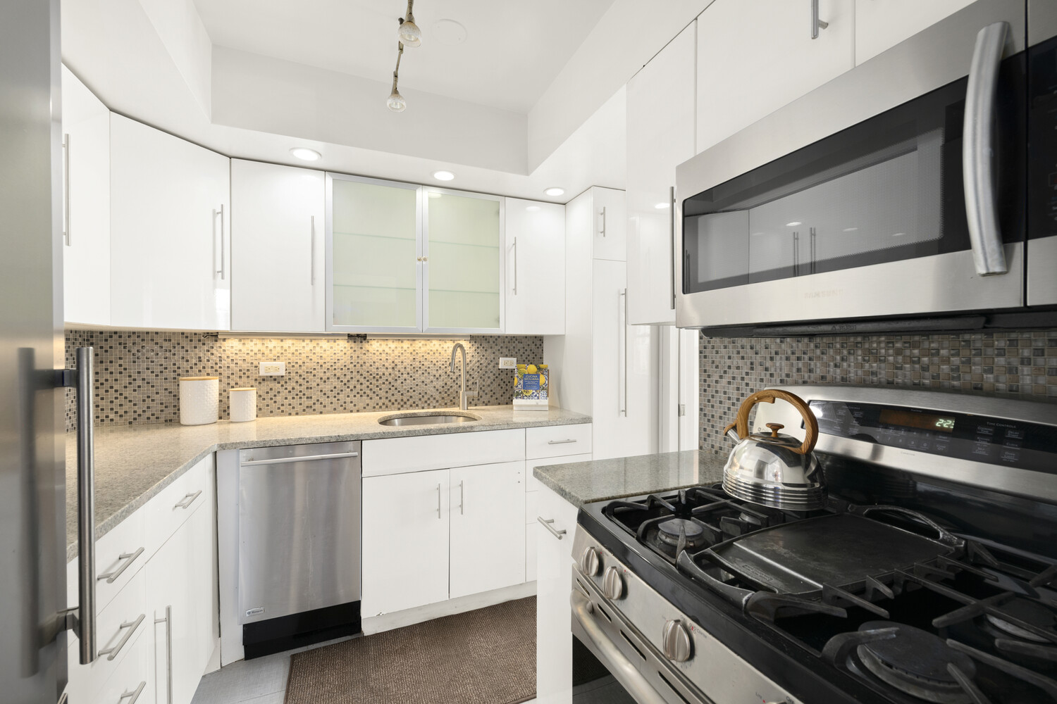 #6 photo, 137 E 36TH Street, Murray Hill , NY 10016