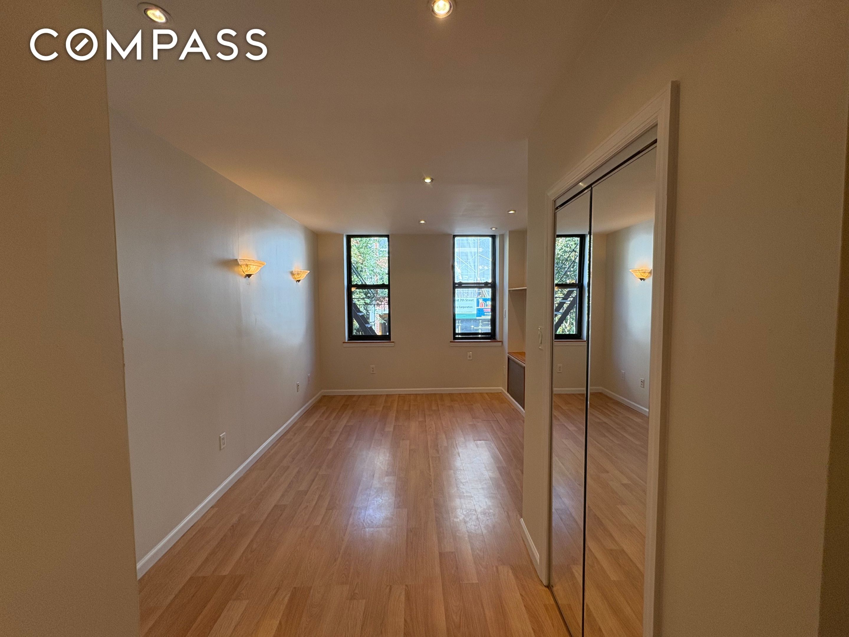 #5 photo, New York City, East Village , NY 10009