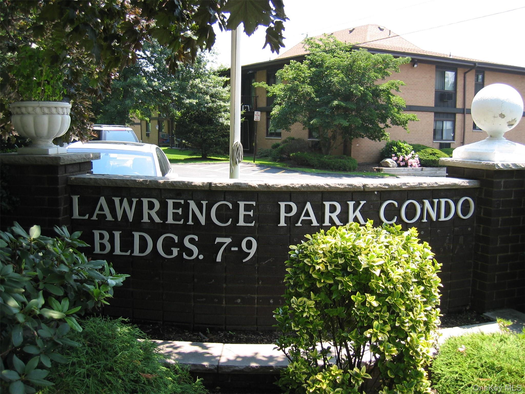 #1 photo, 9 E Lawrence Park Drive, Piermont , NY 10968