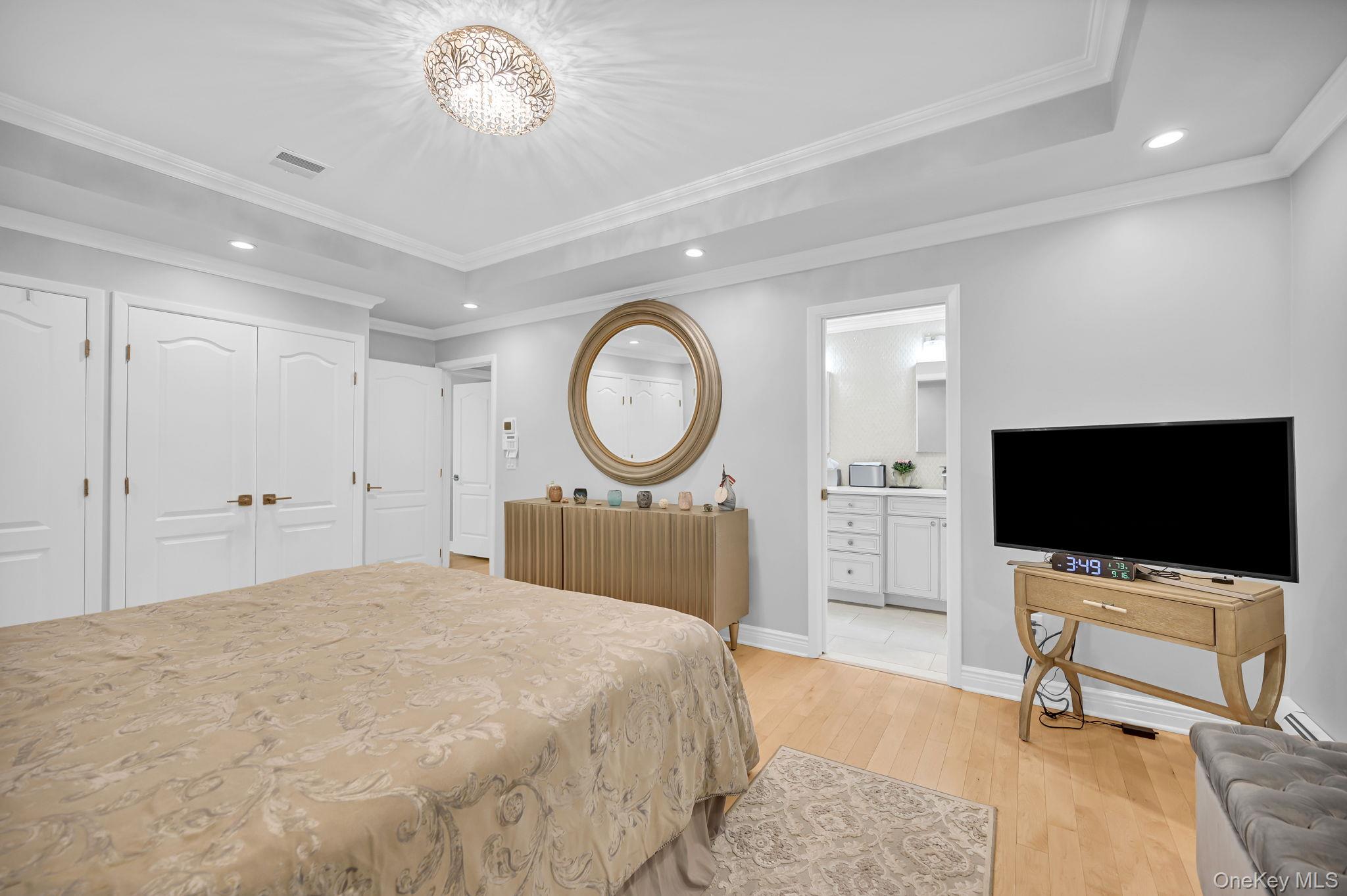 #19 photo, 15 Ramapo Lane, Chestnut Ridge , NY 10952