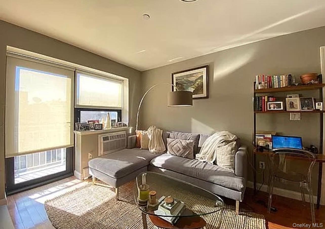 #3 photo, 456 W 167th Street, マンハッタン New York (Manhattan) , NY 10032