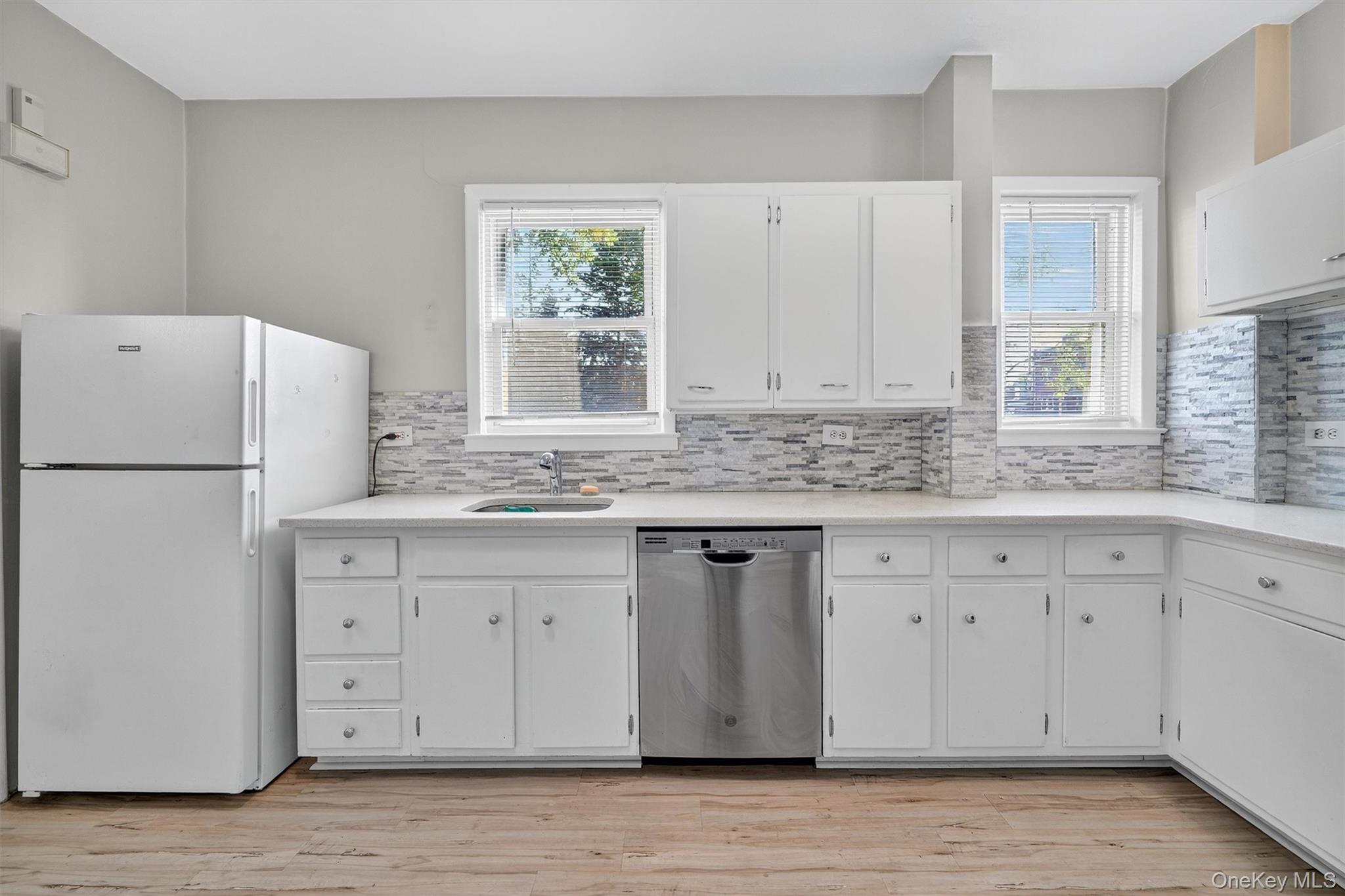 #16 photo, 1451 Cornell Place, Bronx , NY 10461