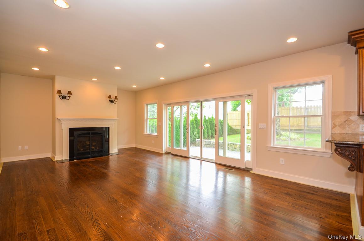 #3 photo, 404 Columbus Avenue, West Harrison , NY 10604