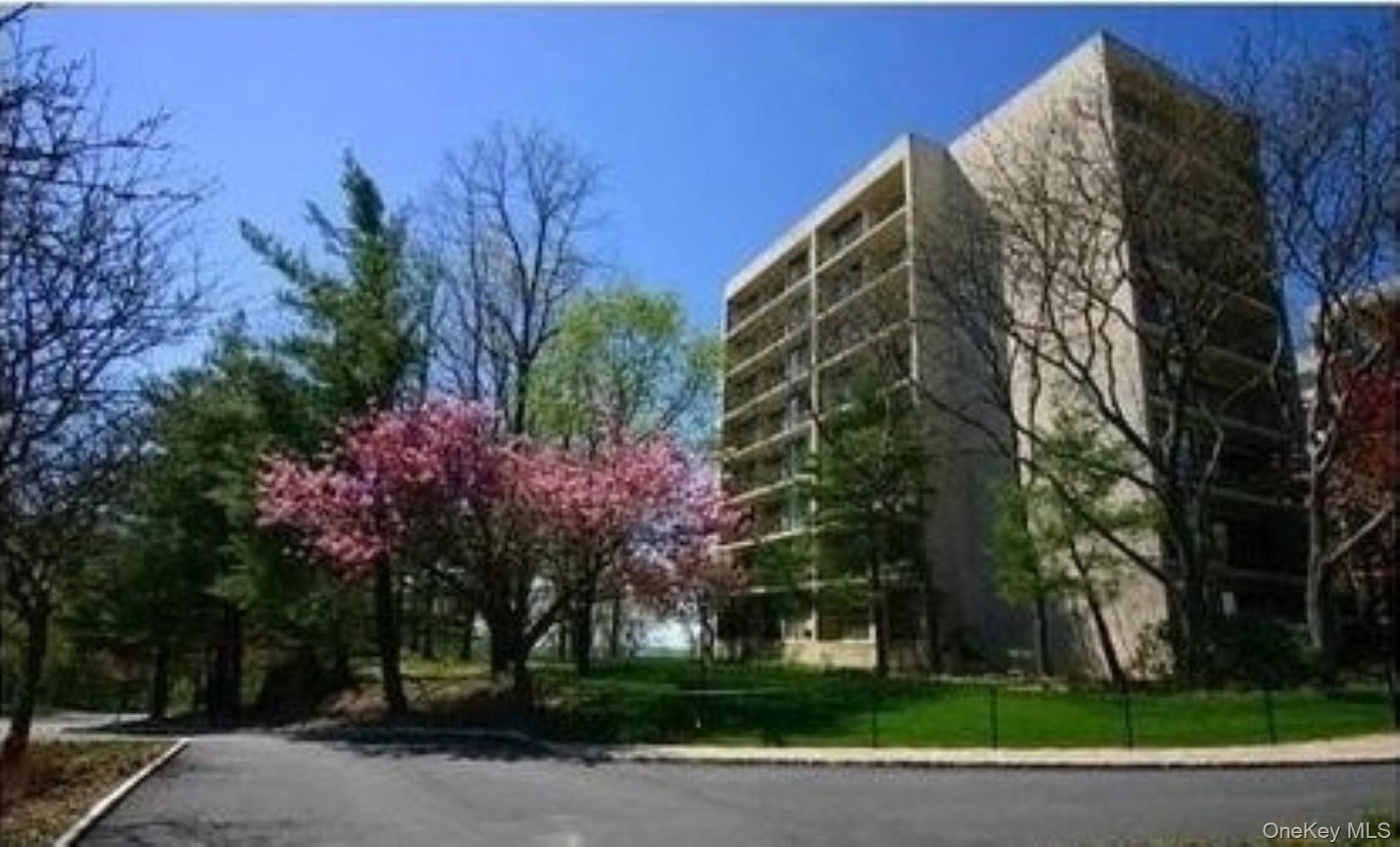 #1 photo, 150 Overlook Avenue, Peekskill , NY 10566