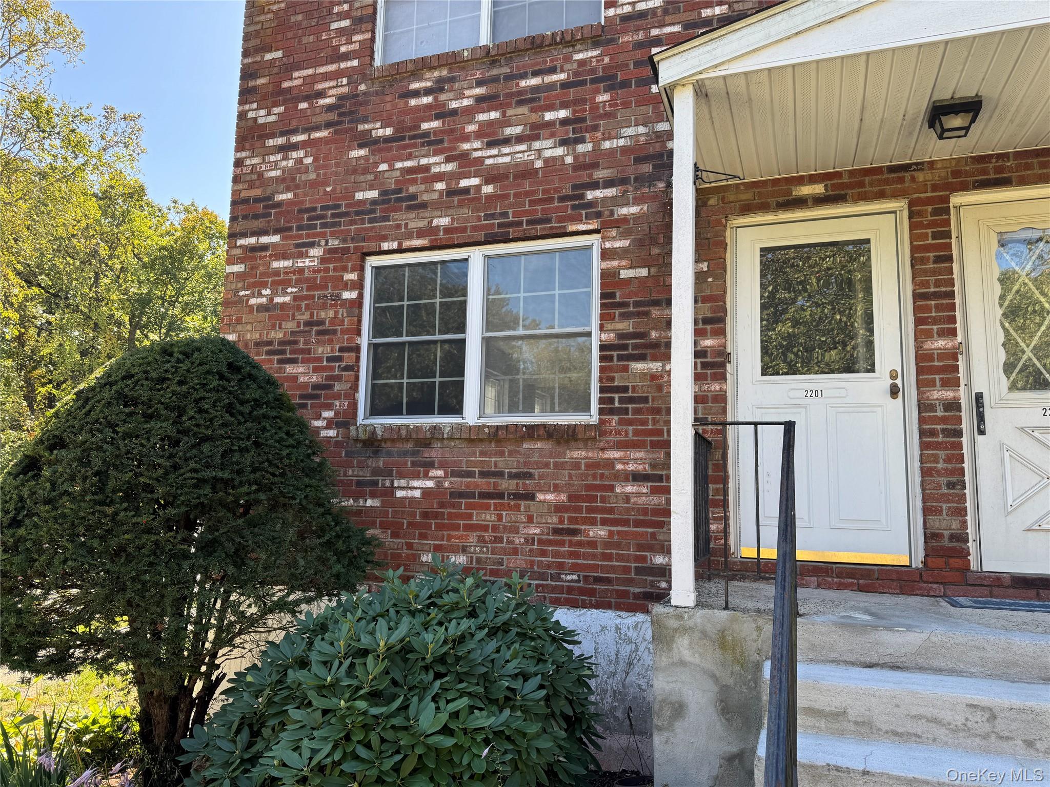 #1 photo, 276 Temple Hill Road, New Windsor , NY 12553