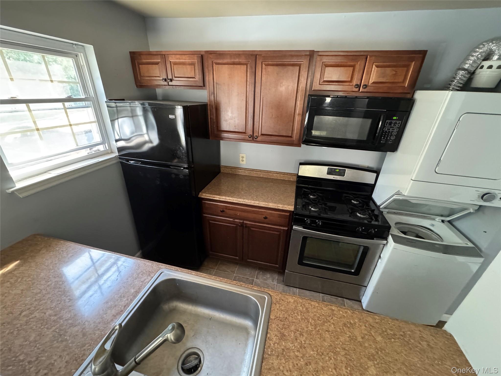 #7 photo, 276 Temple Hill Road, New Windsor , NY 12553