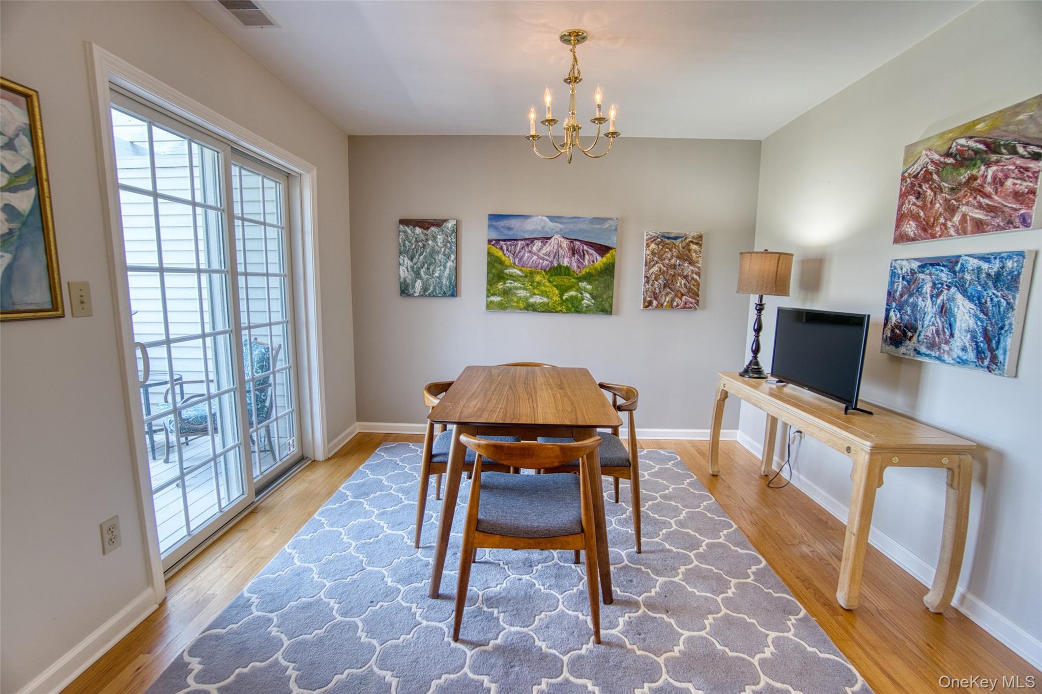 #10 photo, 208 Cinnamon Circle, Rhinebeck , NY 12572