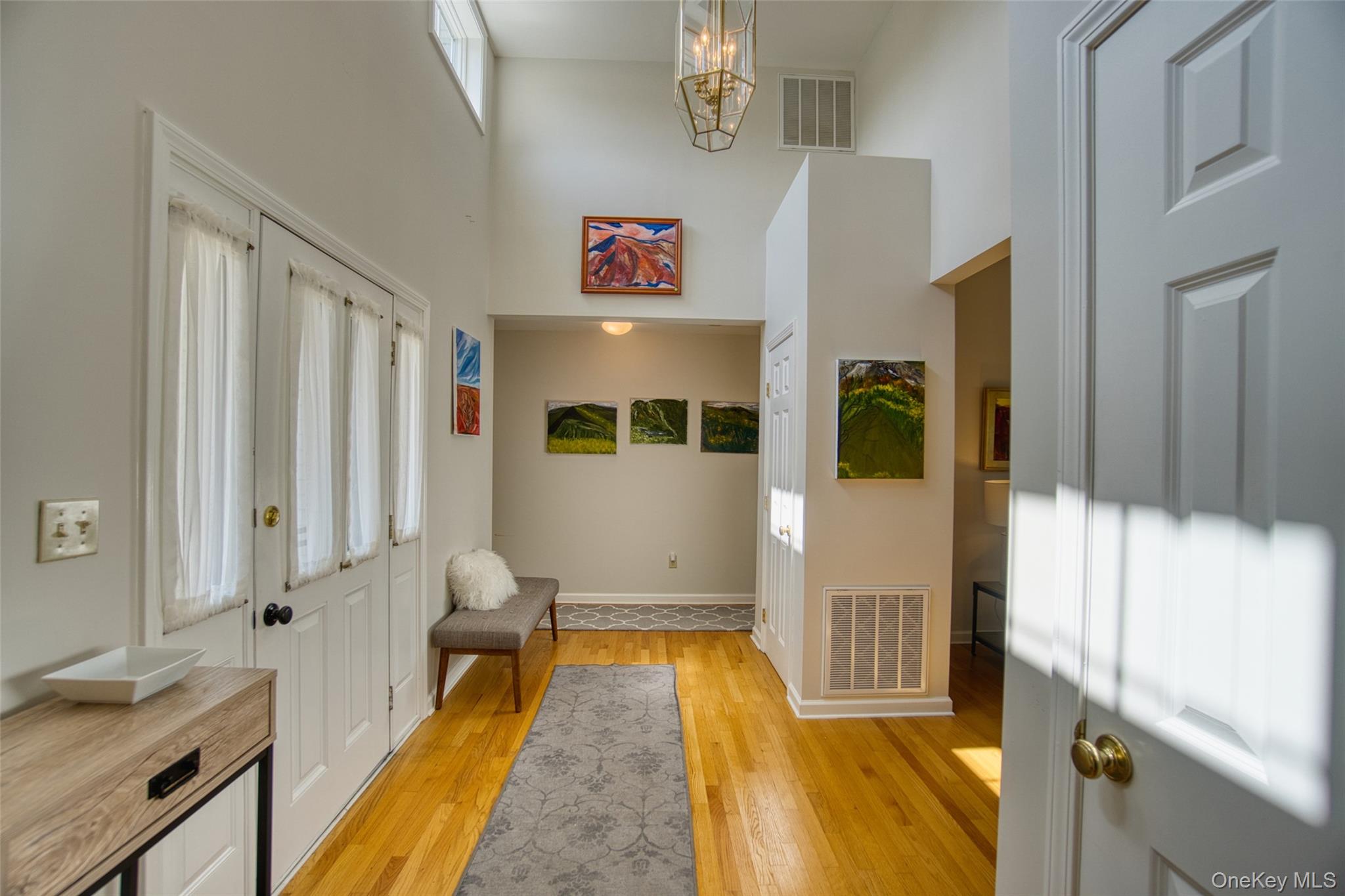 #4 photo, 208 Cinnamon Circle, Rhinebeck , NY 12572