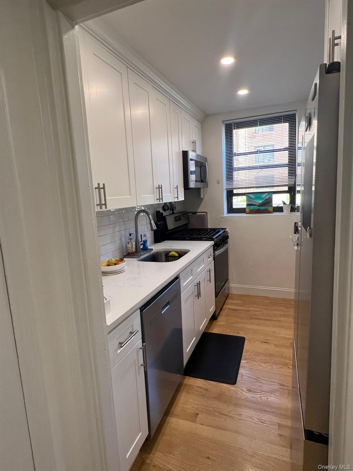 #6 photo, 342 Richbell, Mamaroneck , NY 10543