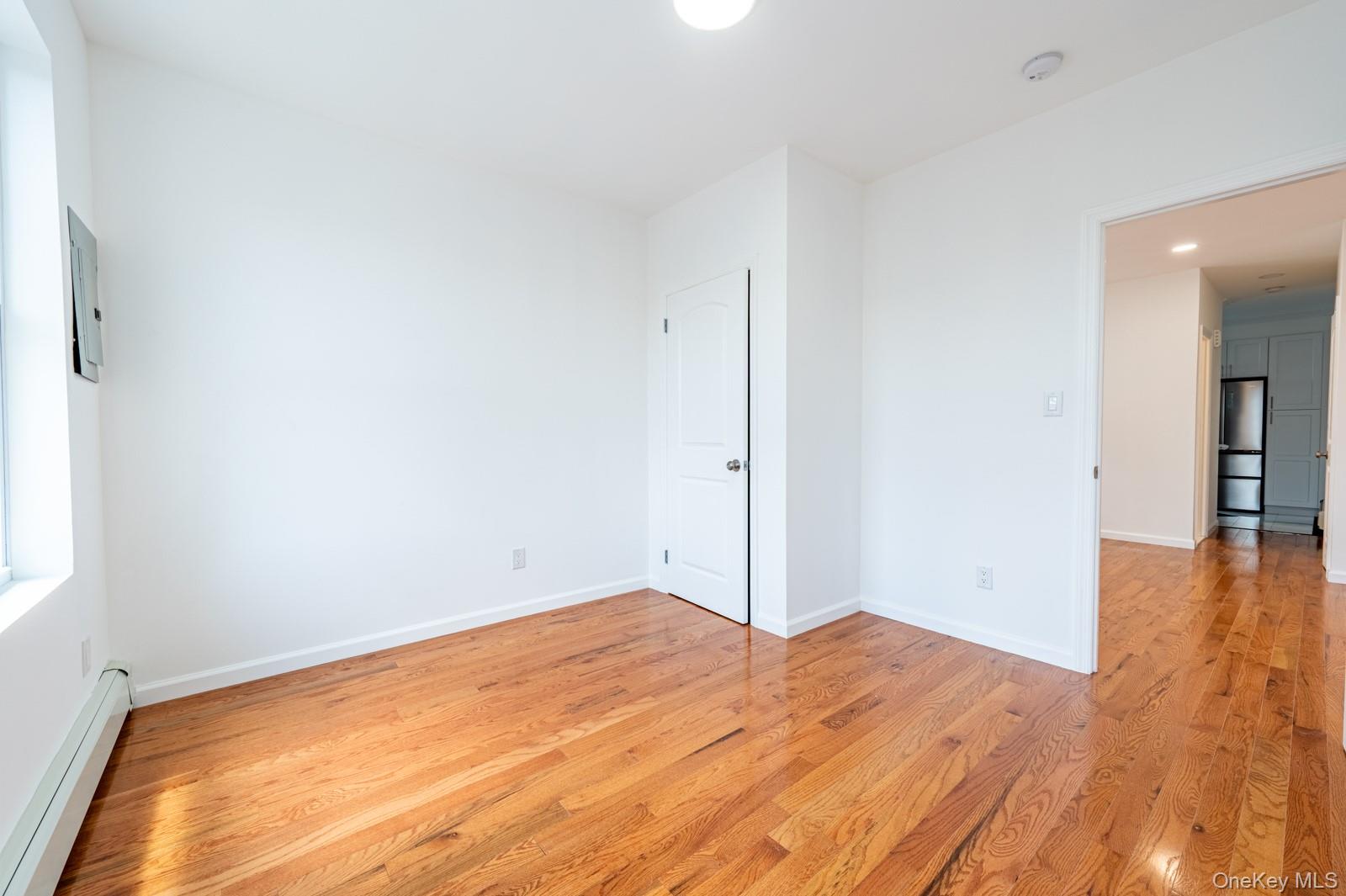 #18 photo, 2857 Lawton Avenue, Bronx , NY 10465