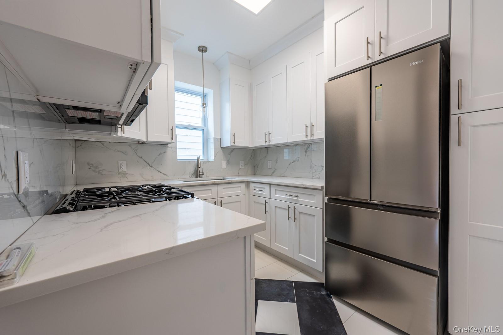 #20 photo, 2857 Lawton Avenue, Bronx , NY 10465