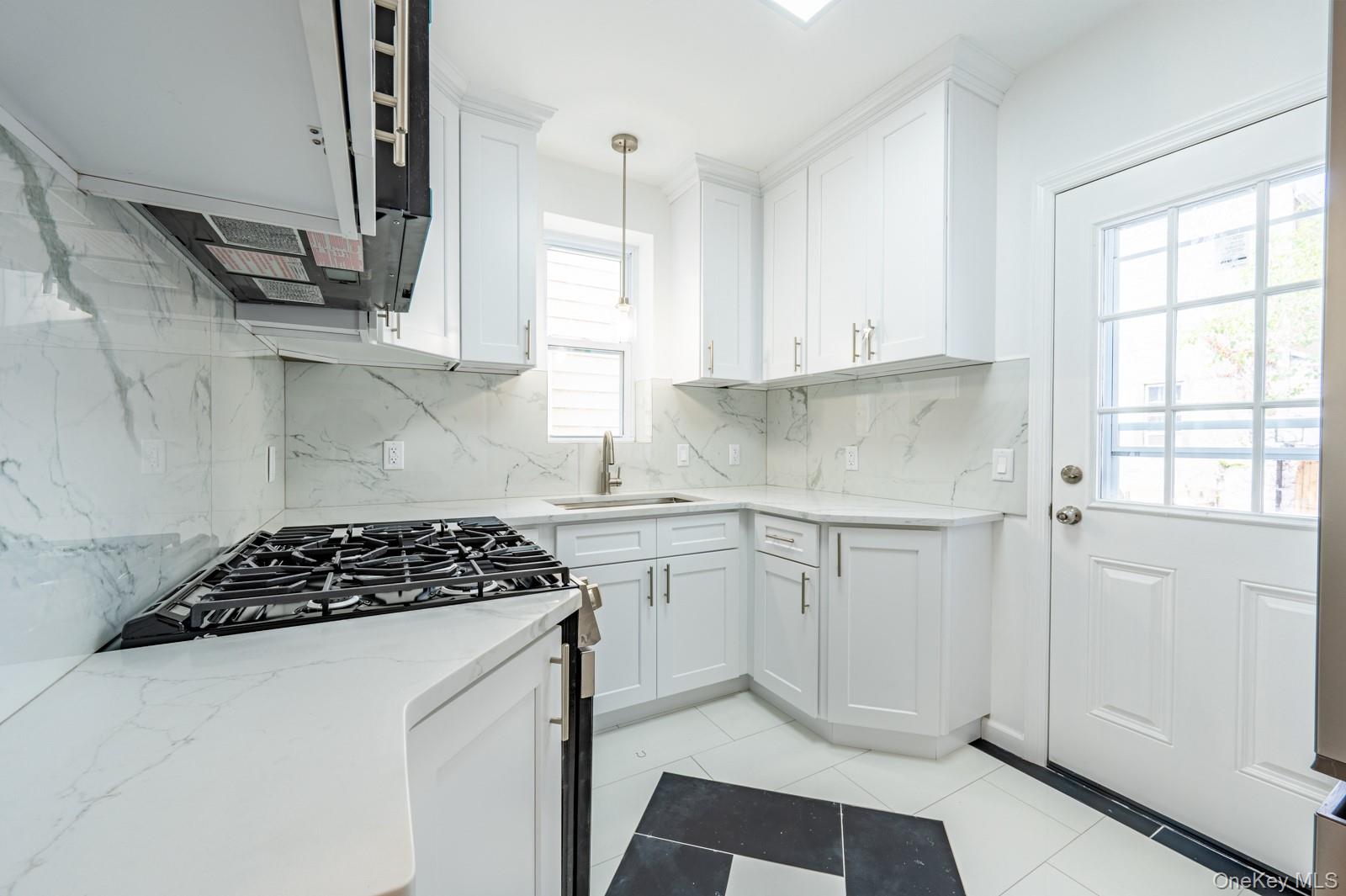 #6 photo, 2857 Lawton Avenue, Bronx , NY 10465