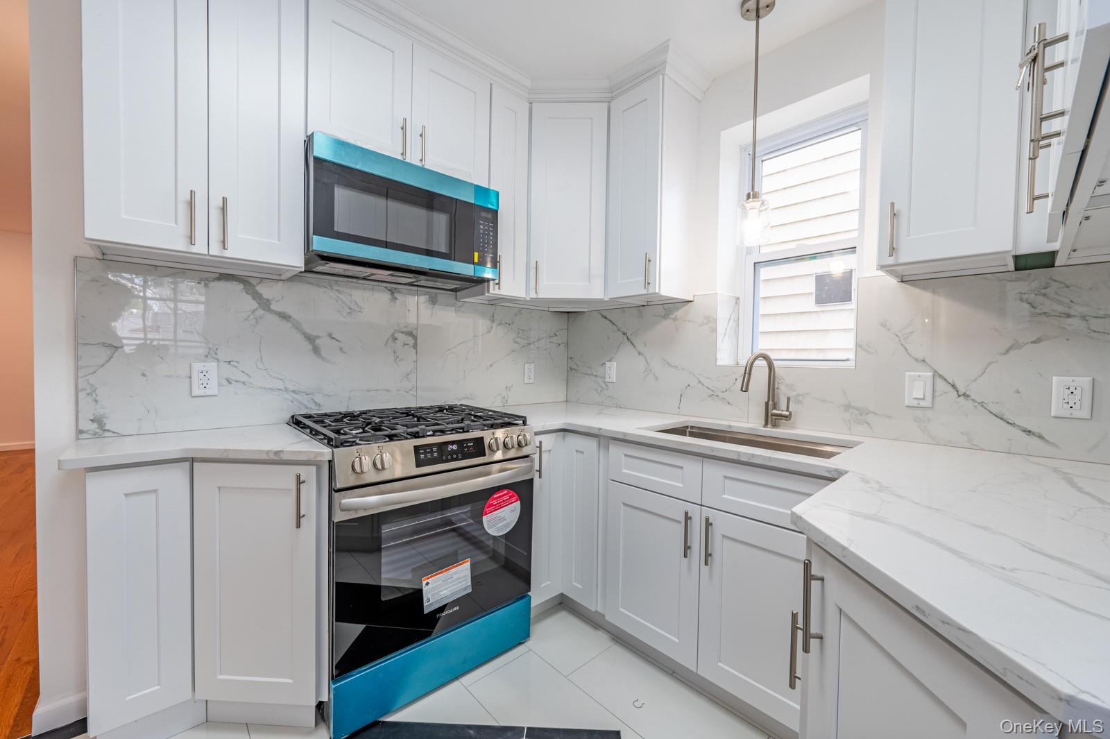 #7 photo, 2857 Lawton Avenue, Bronx , NY 10465