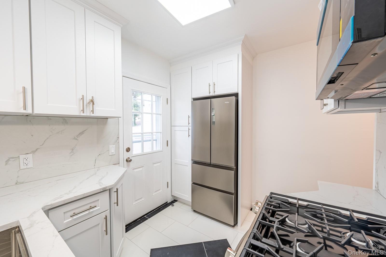 #8 photo, 2857 Lawton Avenue, Bronx , NY 10465