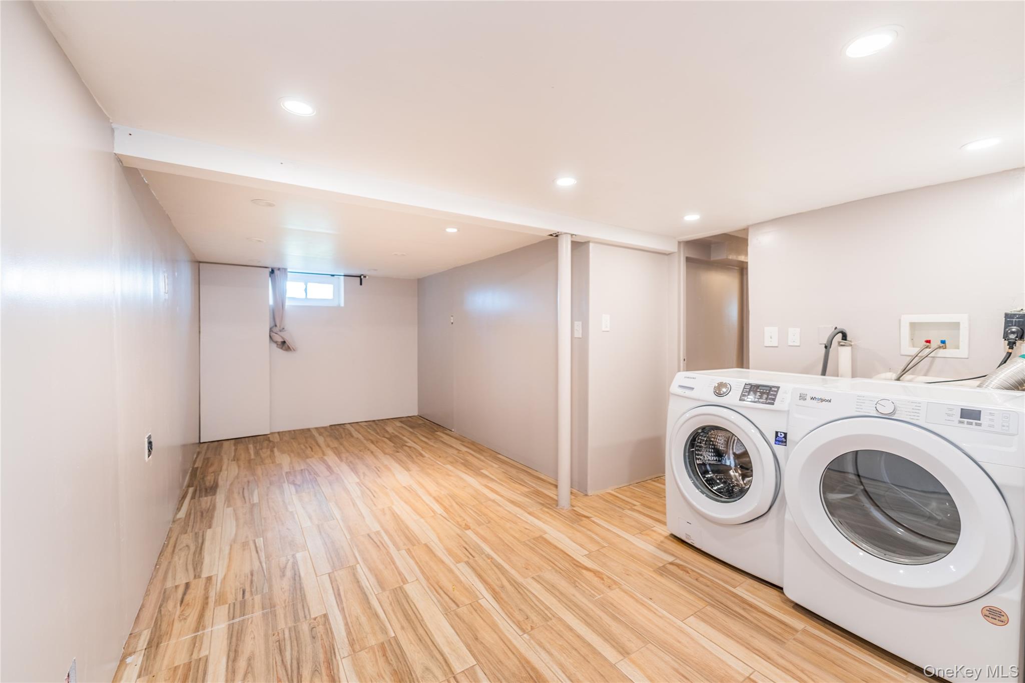 #12 photo, 1253 Raymond Road, ナッソー郡 North Bellmore , NY 11710