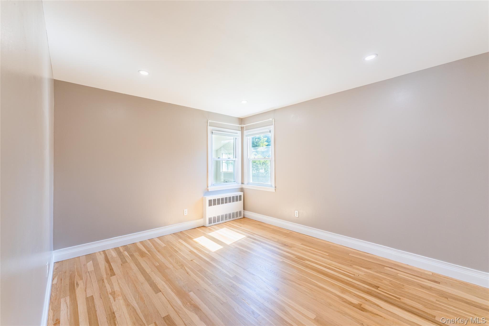 #7 photo, 1253 Raymond Road, ナッソー郡 North Bellmore , NY 11710