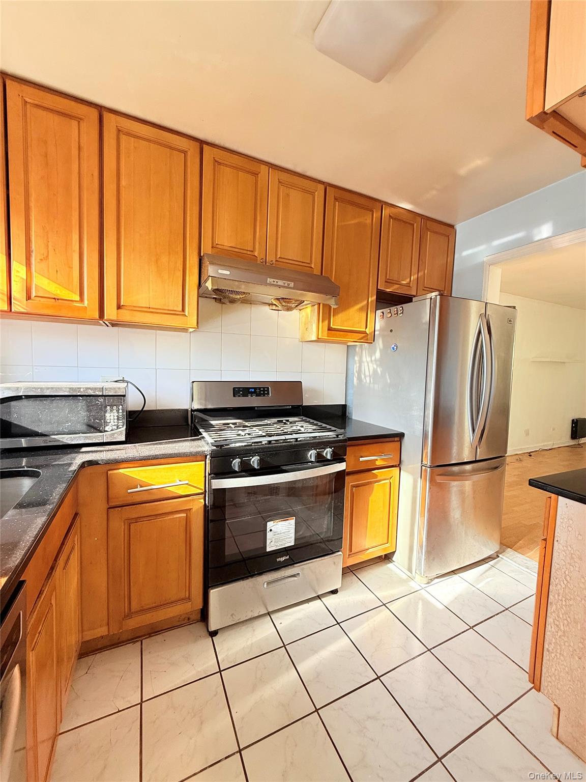 #9 photo, 66-10 110 Street, Forest Hills , NY 11375