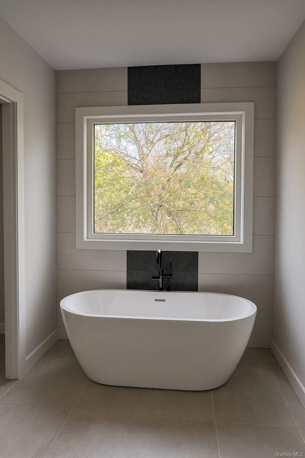 #13 photo, 26 Brewster Hill Road, East Setauket , NY 11733