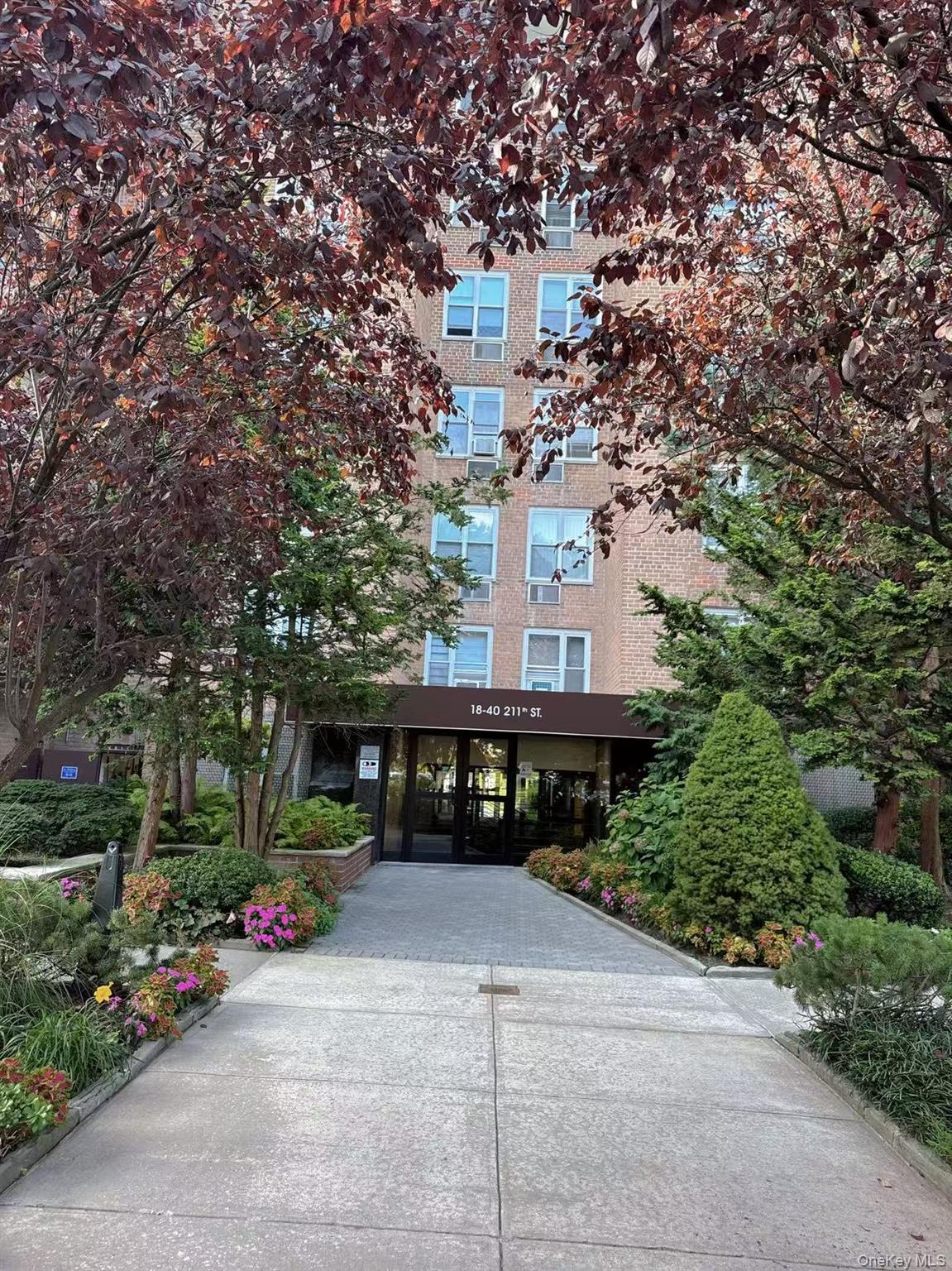 #2 photo, 18-40 211st Street, クイーンズ区 Bayside , NY 11360