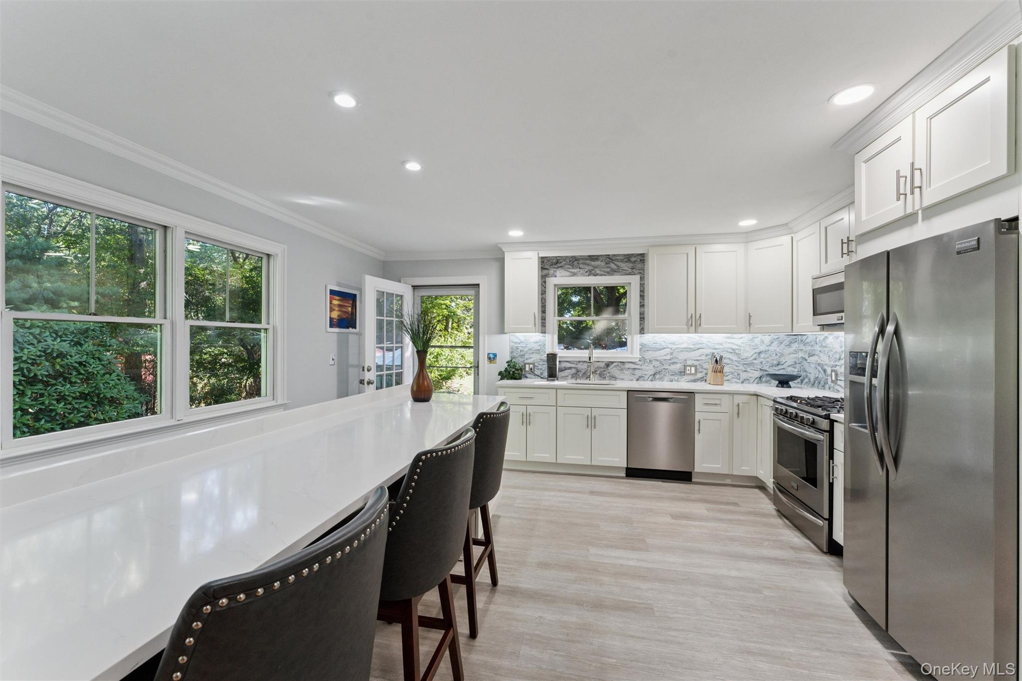 #6 photo, 39 Cozine Road, サフォーク郡 Center Moriches , NY 11934