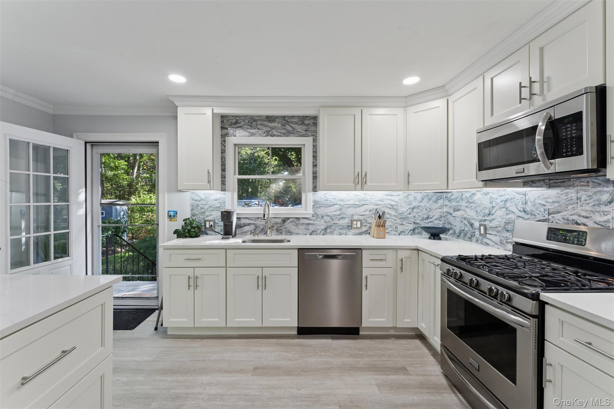 #7 photo, 39 Cozine Road, サフォーク郡 Center Moriches , NY 11934