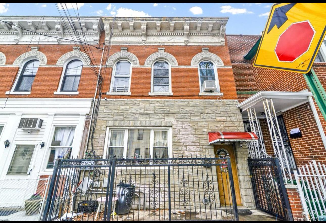 #1 photo, 88-22 85th Street, Woodhaven , NY 11421