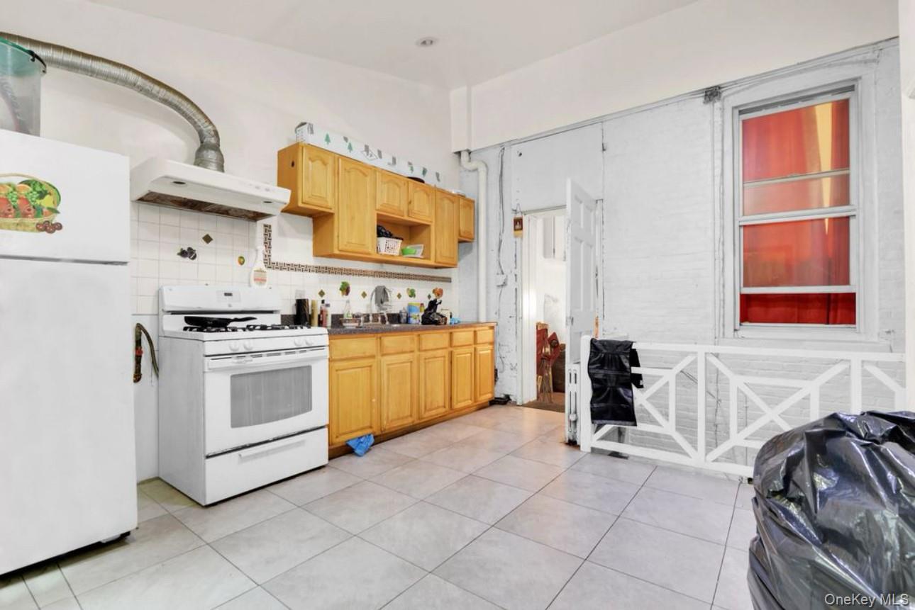 #11 photo, 88-22 85th Street, Woodhaven , NY 11421