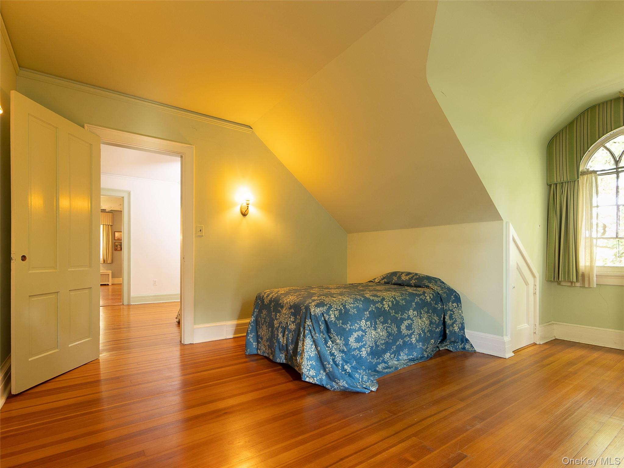 #20 photo, 63 Colonial Avenue, Warwick , NY 10990