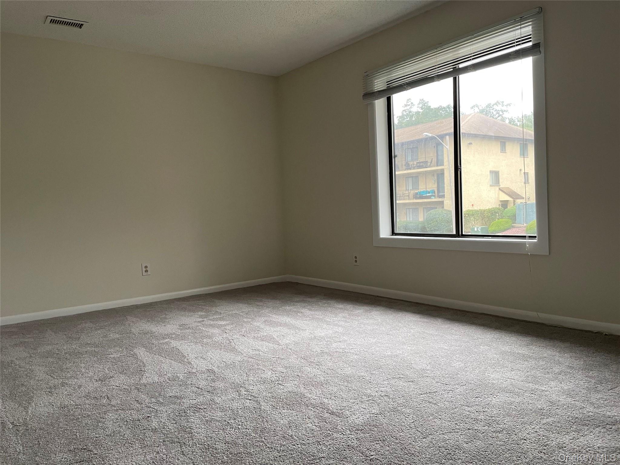 #10 photo, 32 Omni Parc Drive, Nanuet , NY 10954