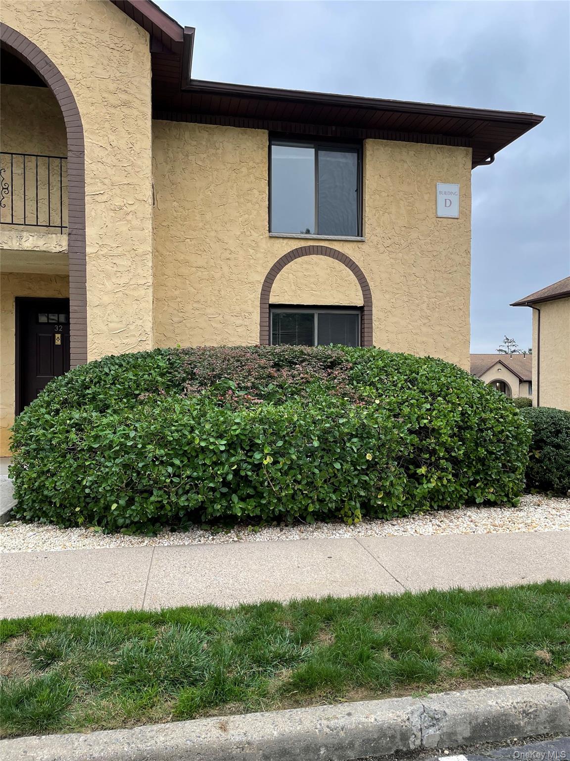 #2 photo, 32 Omni Parc Drive, Nanuet , NY 10954