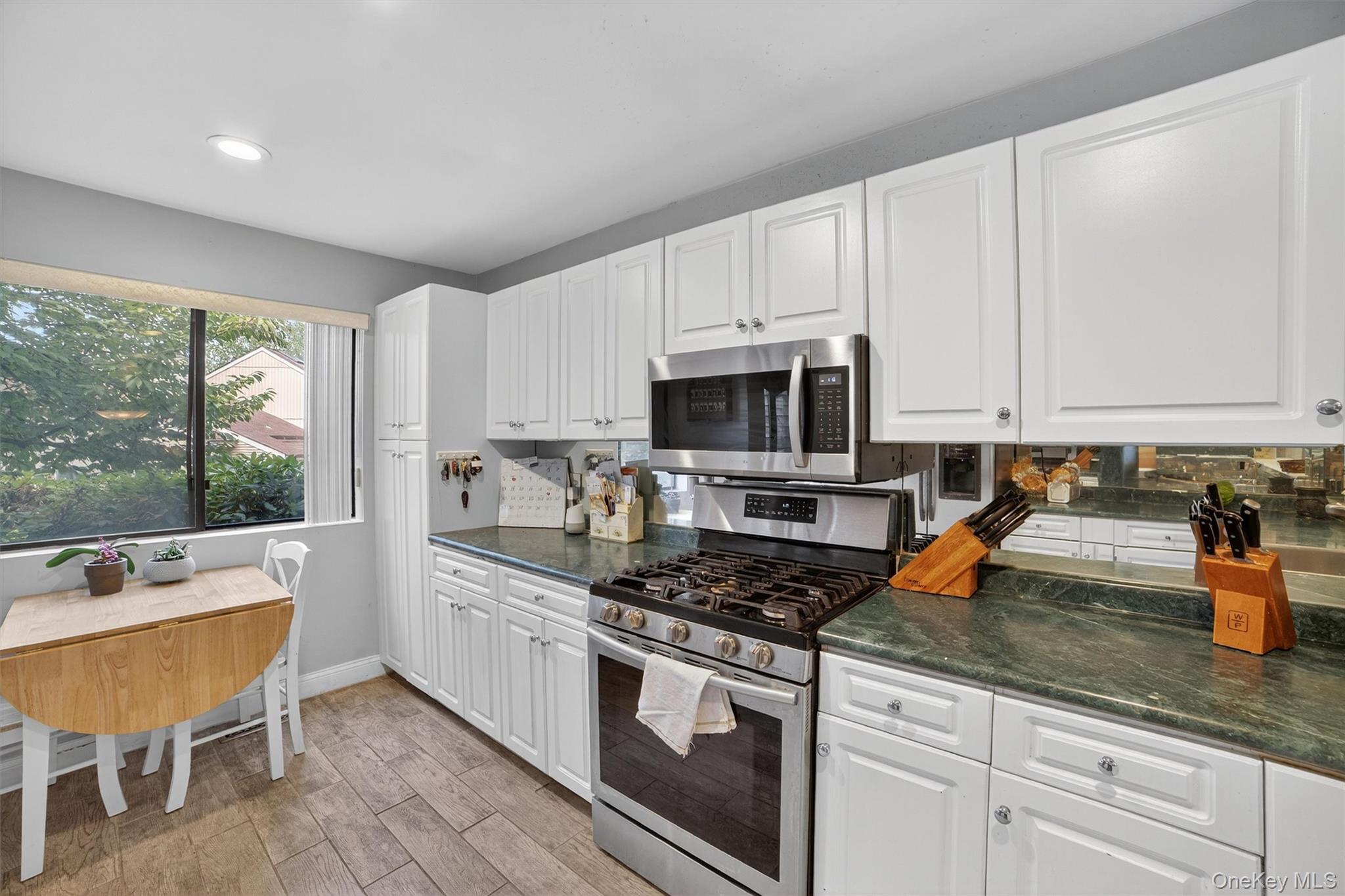 #10 photo, 14-1 Steven Drive, Ossining , NY 10562